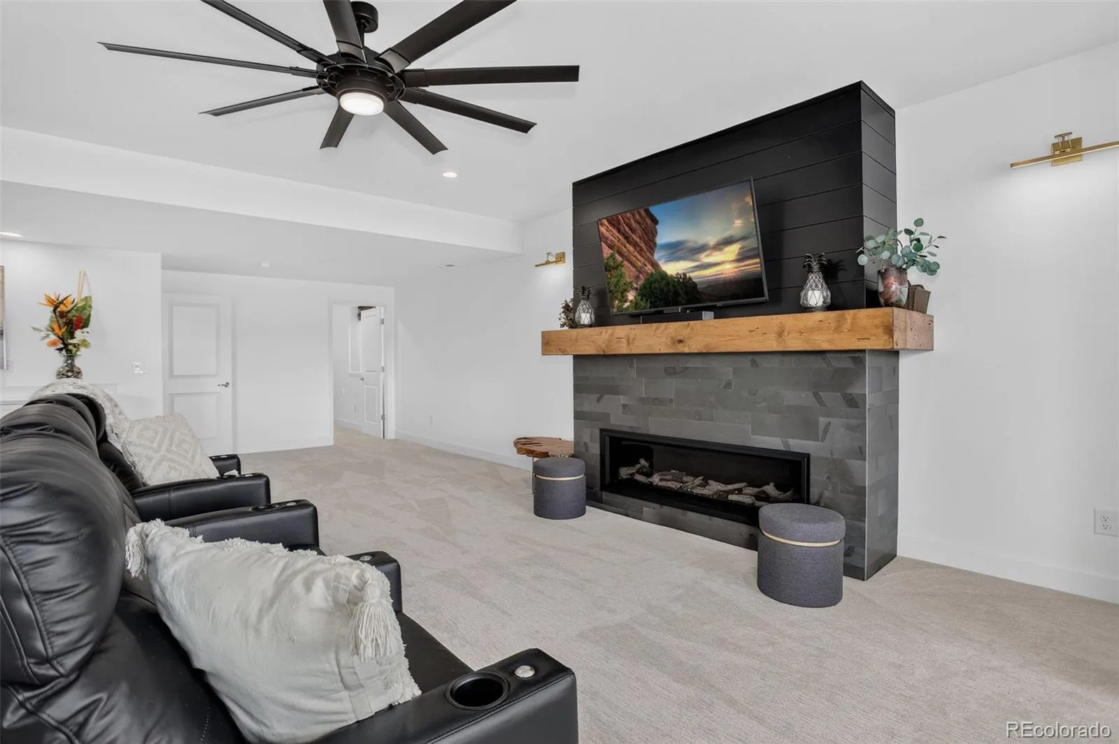 7100 S Riverwood Way Aurora CO 80016 MLS #REC6110937 07092026220220 1600 23