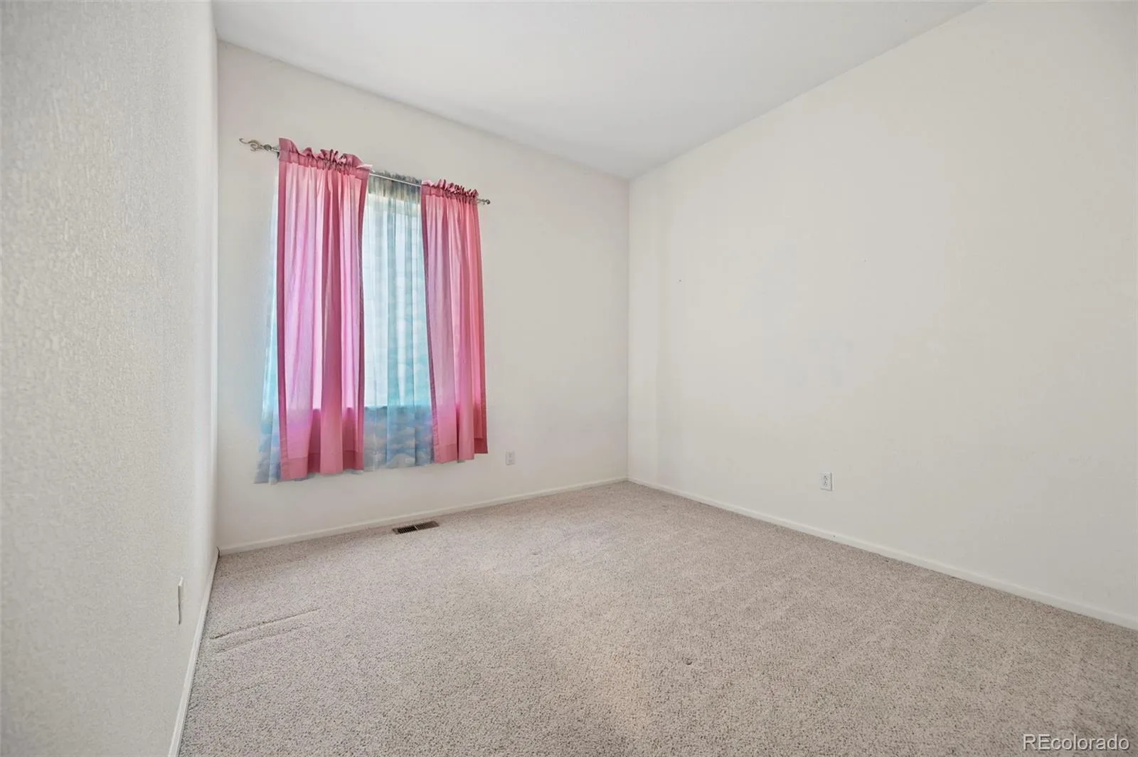 4969 S Malaya Way Aurora CO 80015 | MLS #REC6111132 07282026164601 1600 19