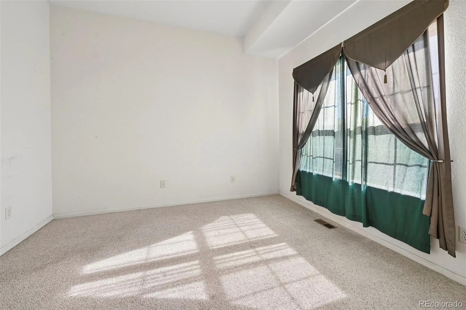 4969 S Malaya Way Aurora CO 80015 | MLS #REC6111132 07282026164601 1600 6