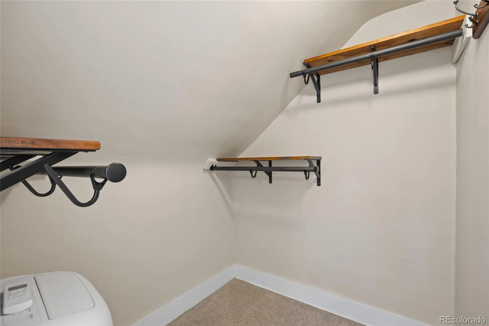 1054 S Pearl Street Denver CO 80209 MLS #REC6111417 06102026163001 1600 21