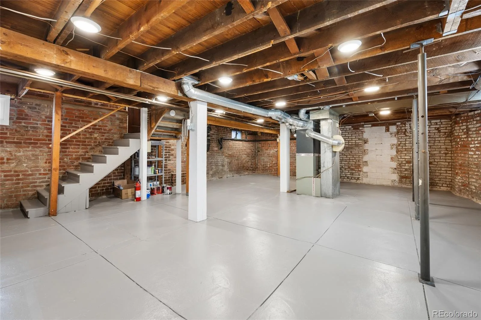 1054 S Pearl Street Denver CO 80209 MLS #REC6111417 06102026163001 1600 29