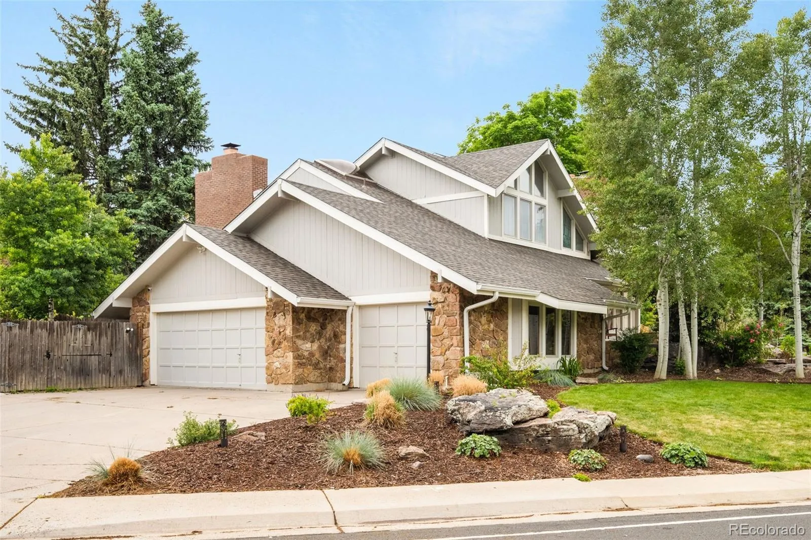 3695 W 102nd Avenue Westminster CO 80031 MLS #REC6113850 05232026095020 1600 1