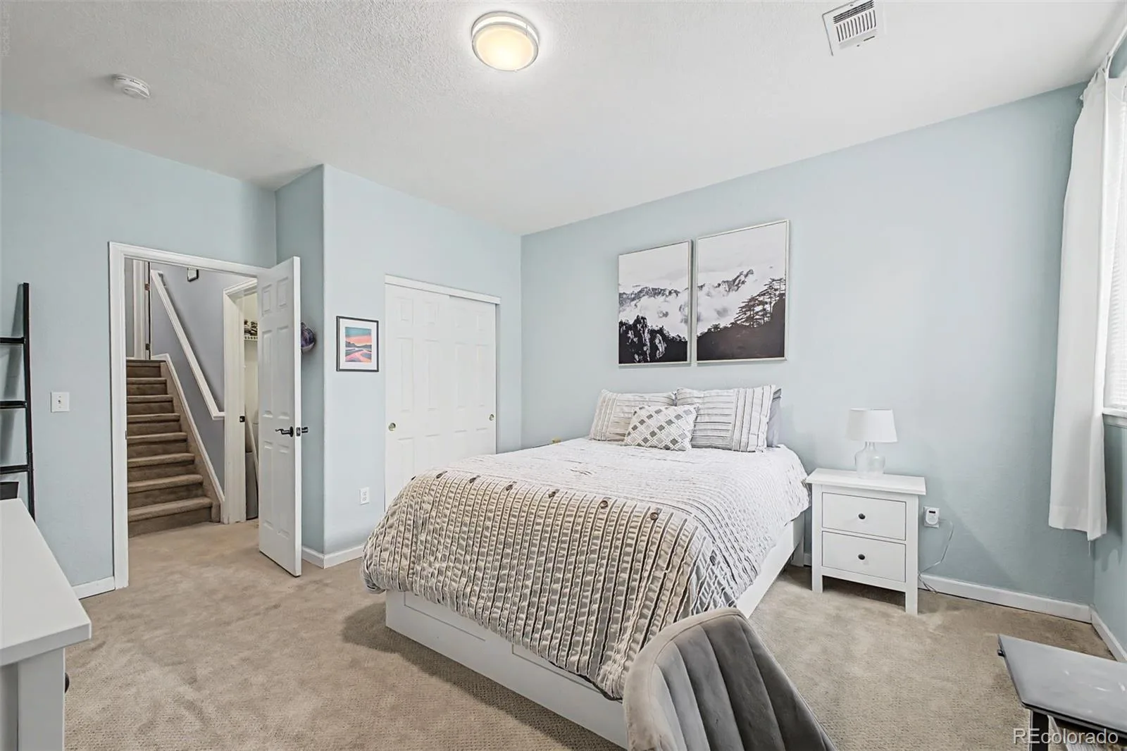9867 E Florida Place Denver CO 80247 | MLS #REC6113907 07302026195544 1600 10