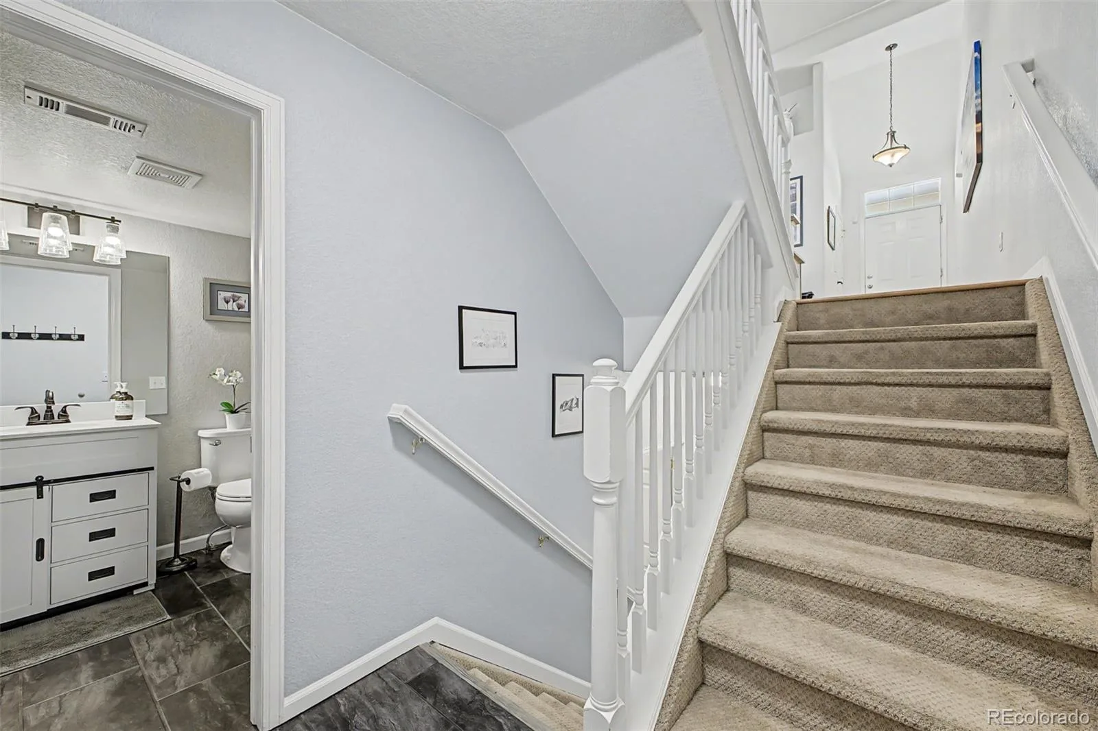 9867 E Florida Place Denver CO 80247 | MLS #REC6113907 07302026195544 1600 12