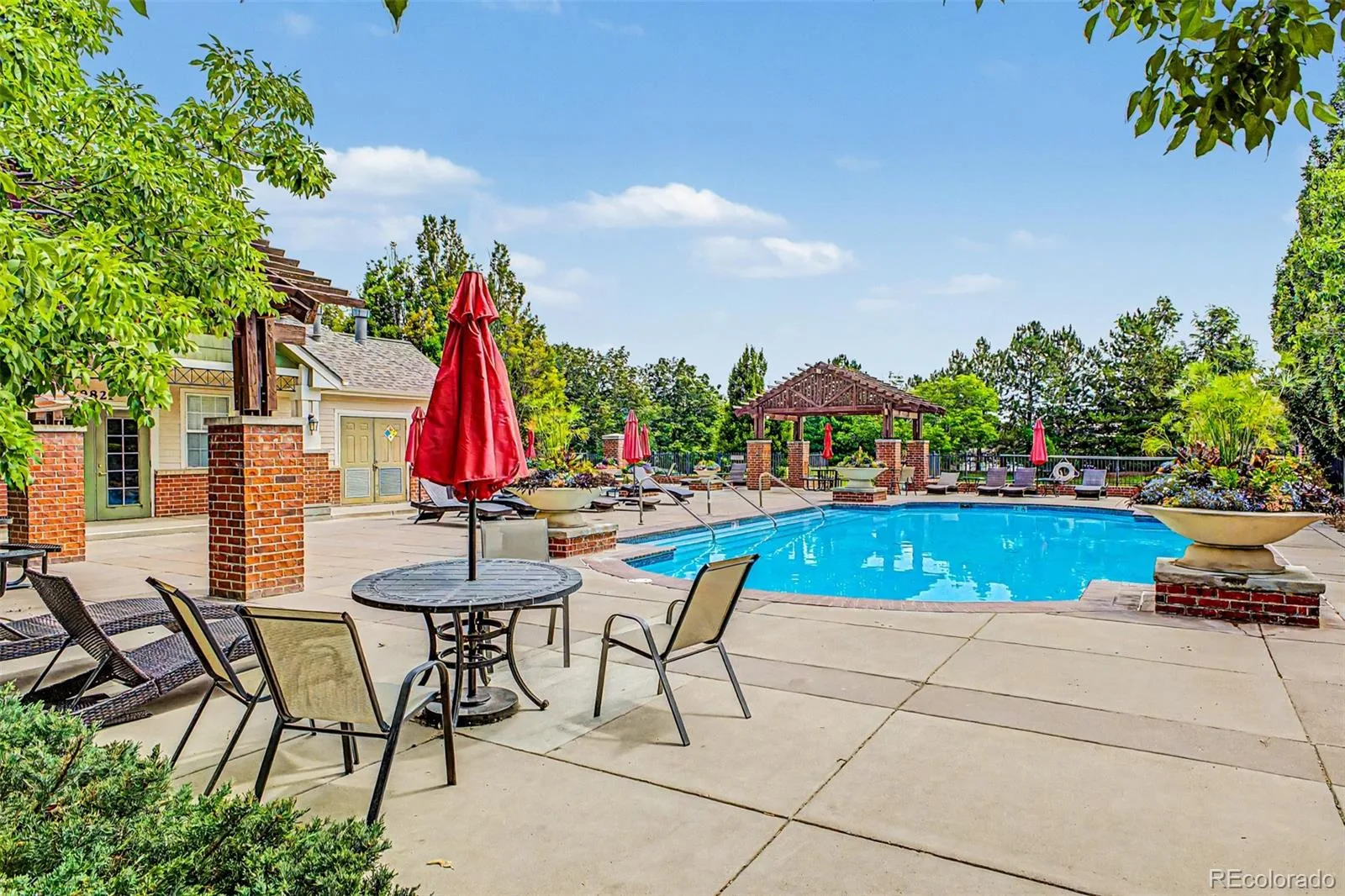 9867 E Florida Place Denver CO 80247 | MLS #REC6113907 07302026195544 1600 25