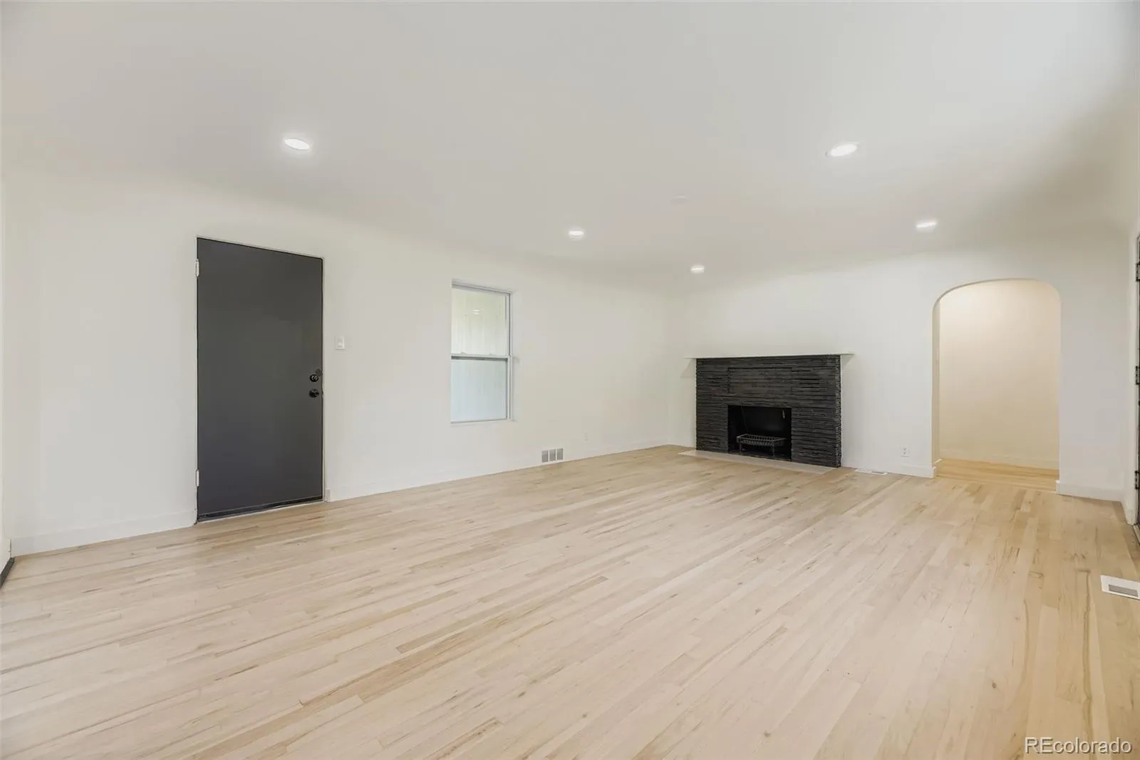 04132026045135 1600 13