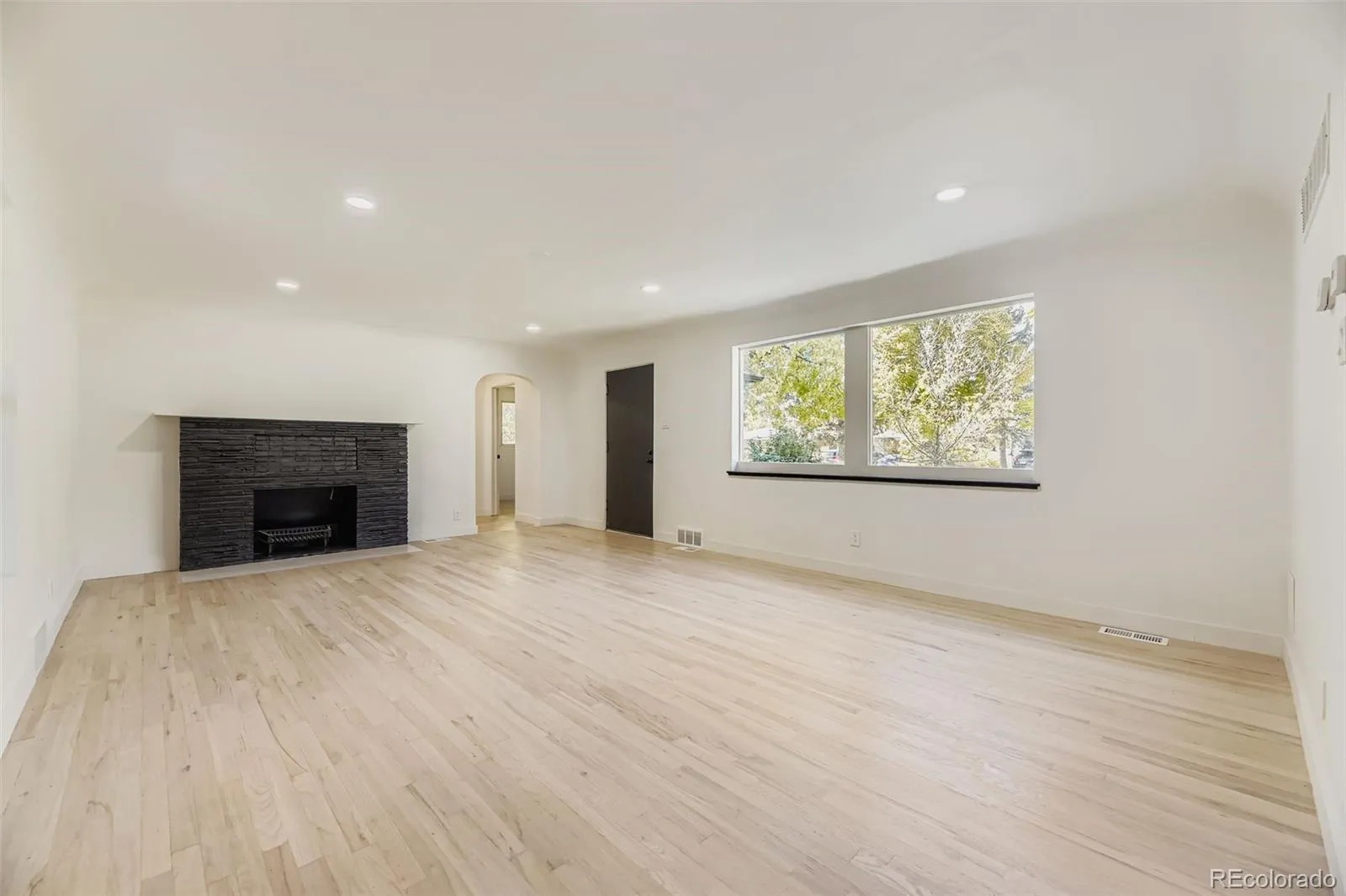 04132026045135 1600 14