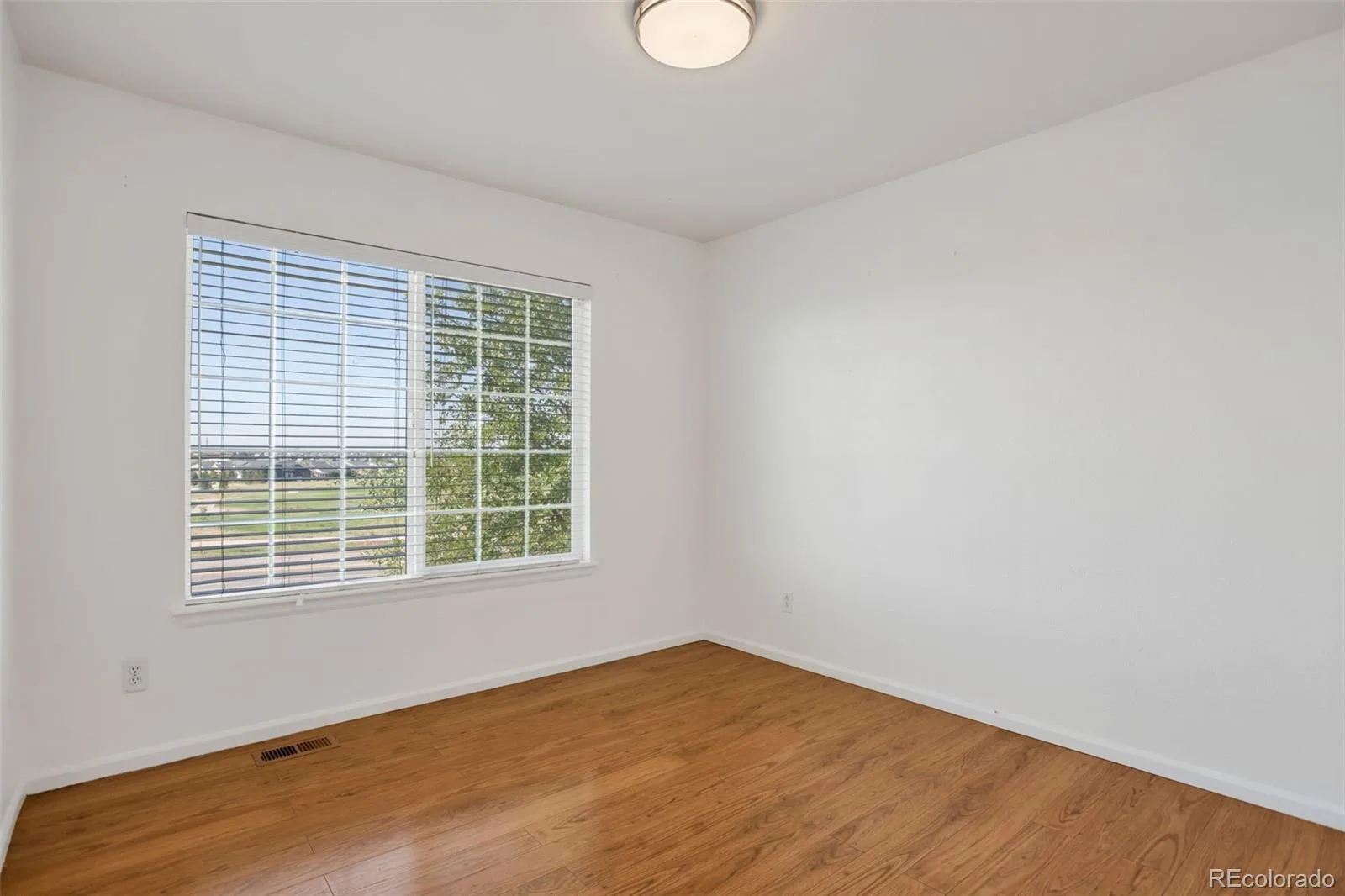 20410 E 55th Place Denver CO 80249 | MLS #REC6116577 07282026182917 1600 22