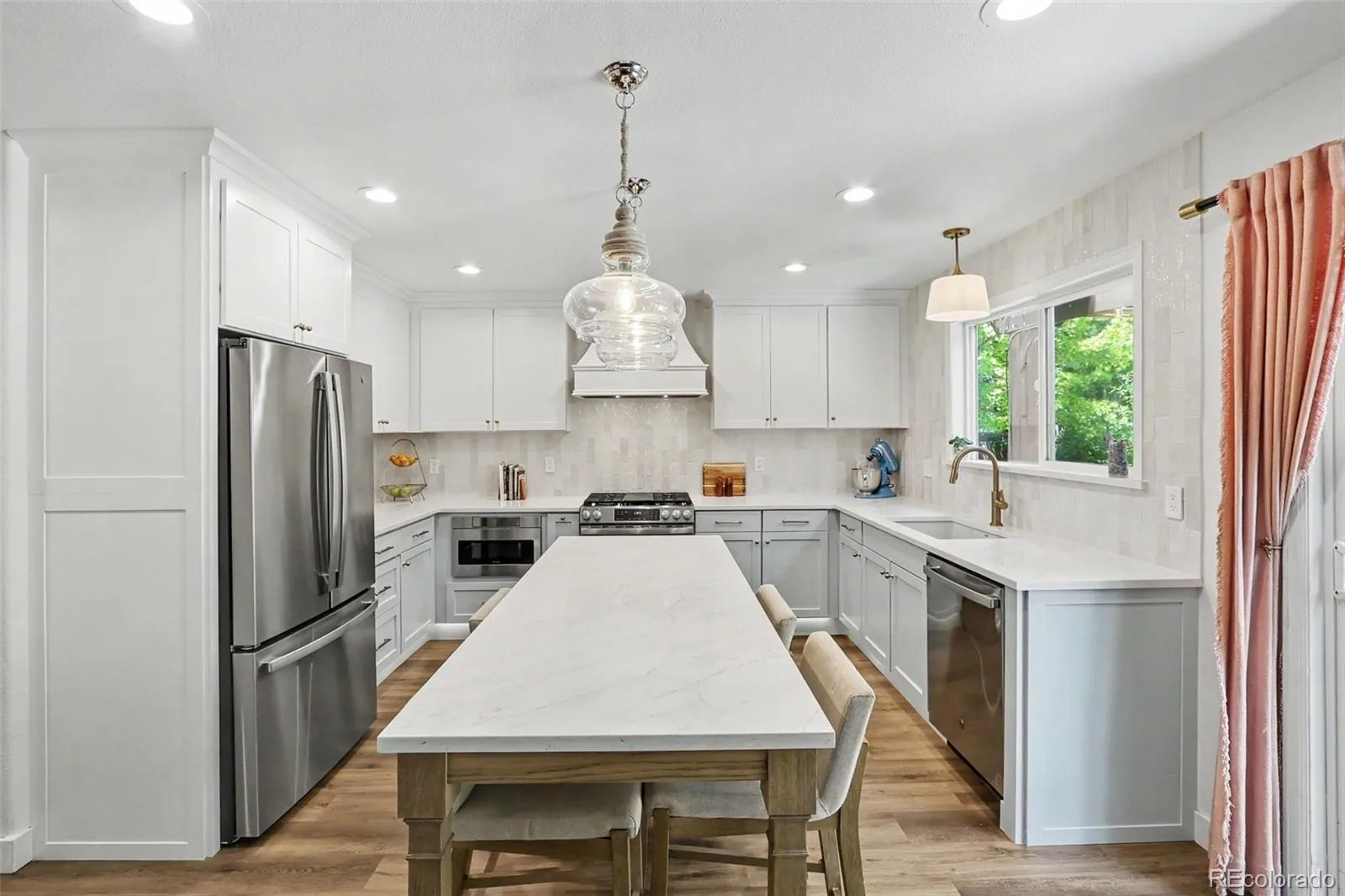 1524 Red Mountain Drive Longmont CO 80504 | MLS #REC6116956 07242026112427 1600 2