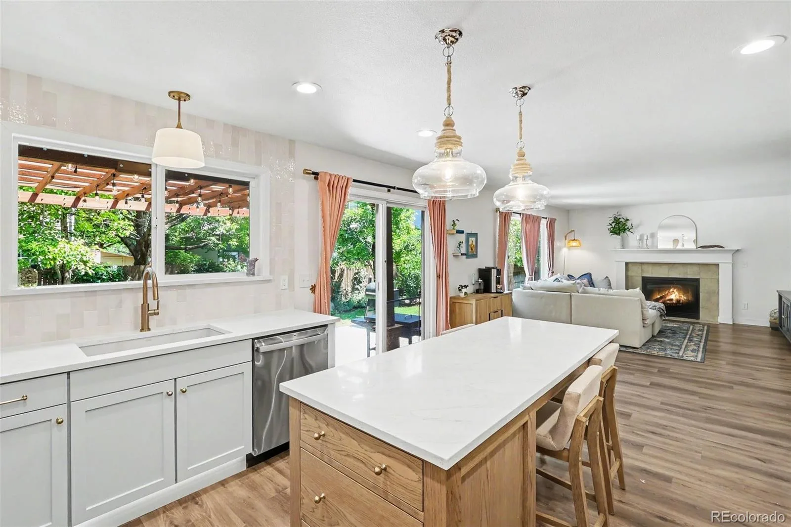 1524 Red Mountain Drive Longmont CO 80504 | MLS #REC6116956 07242026112427 1600 3