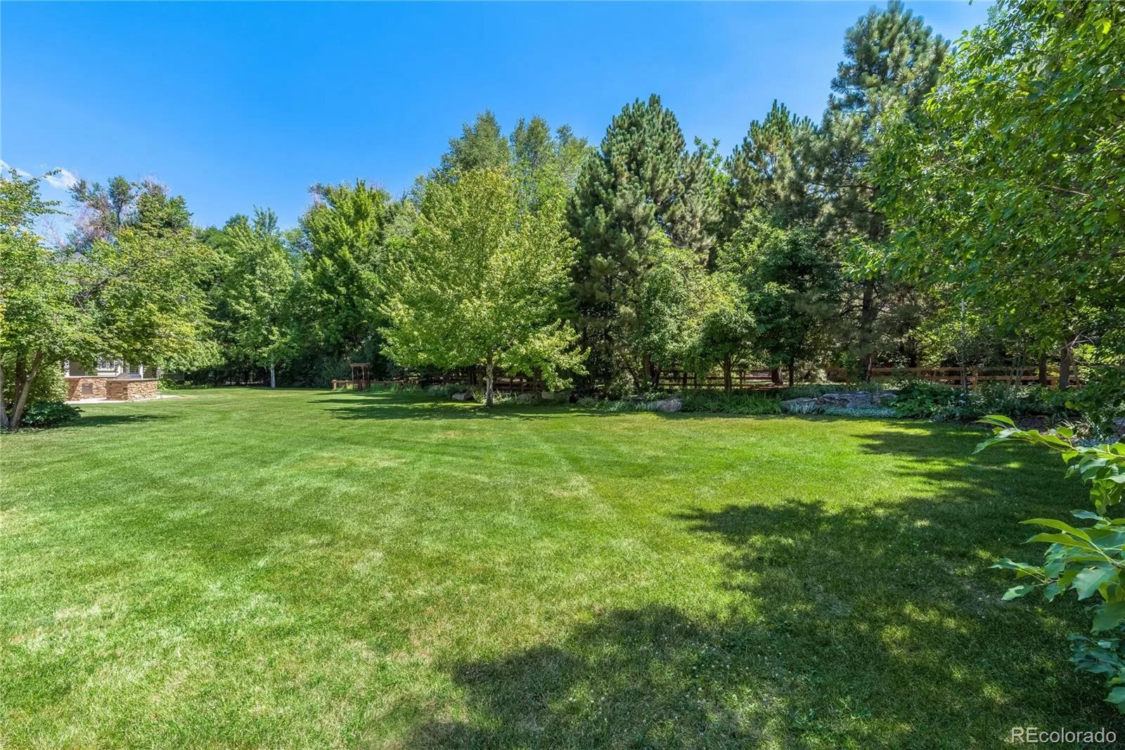 980 E Tufts Avenue Cherry Hills Village CO 80113 | MLS #REC6117270 08222026140307 1600 37