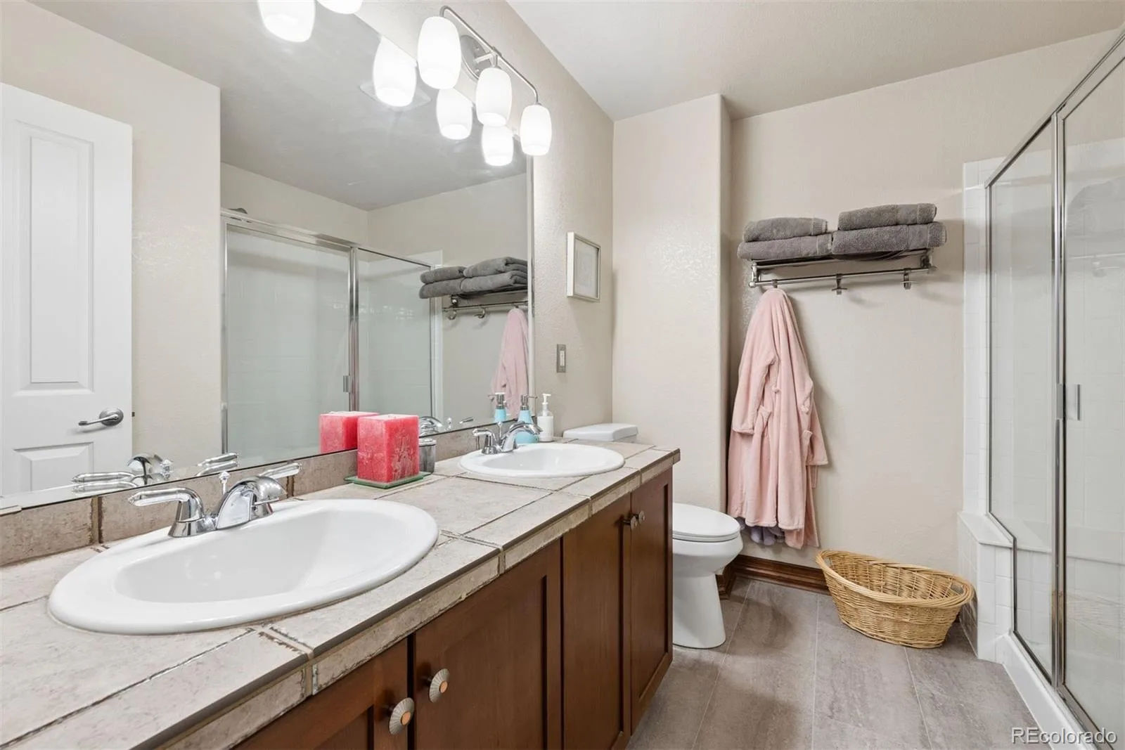 12826 Mayfair Way #E Englewood CO 80112 | MLS #REC6118806 06292026230536 1600 20