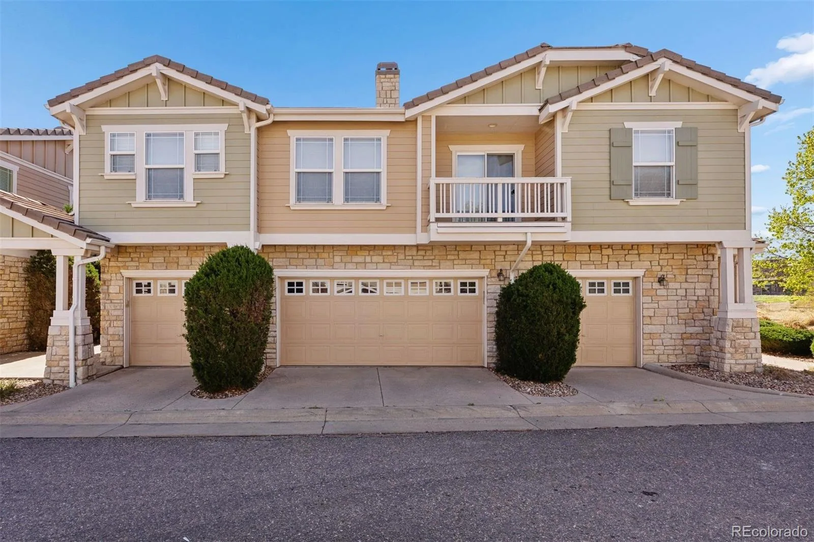 12826 Mayfair Way #E Englewood CO 80112 | MLS #REC6118806 06292026230536 1600 21