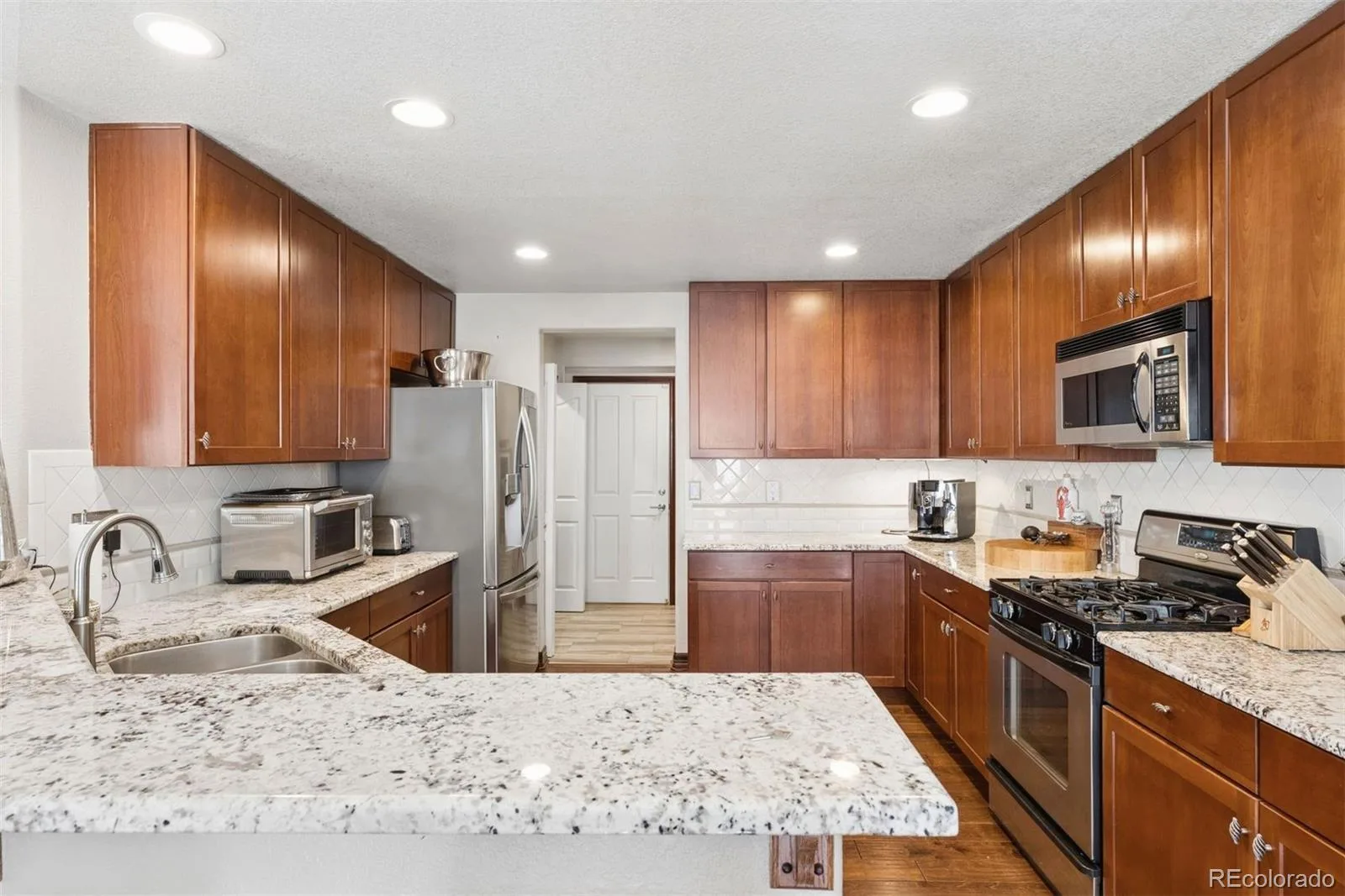 12826 Mayfair Way #E Englewood CO 80112 | MLS #REC6118806 06292026230536 1600 6