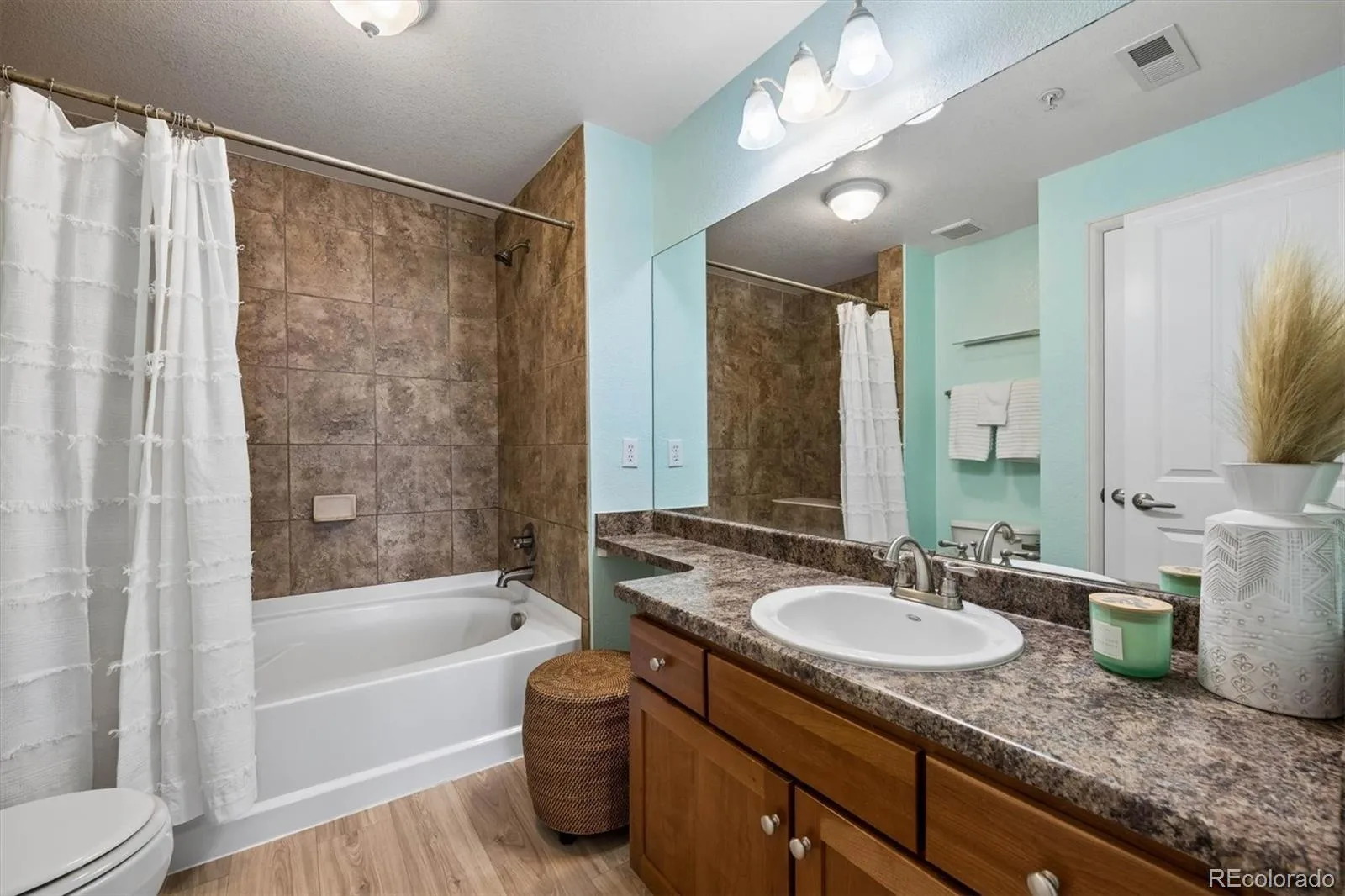 8726 S Kline Street #A304 Littleton CO 80127 | MLS #REC6119848 08122026145455 1600 22