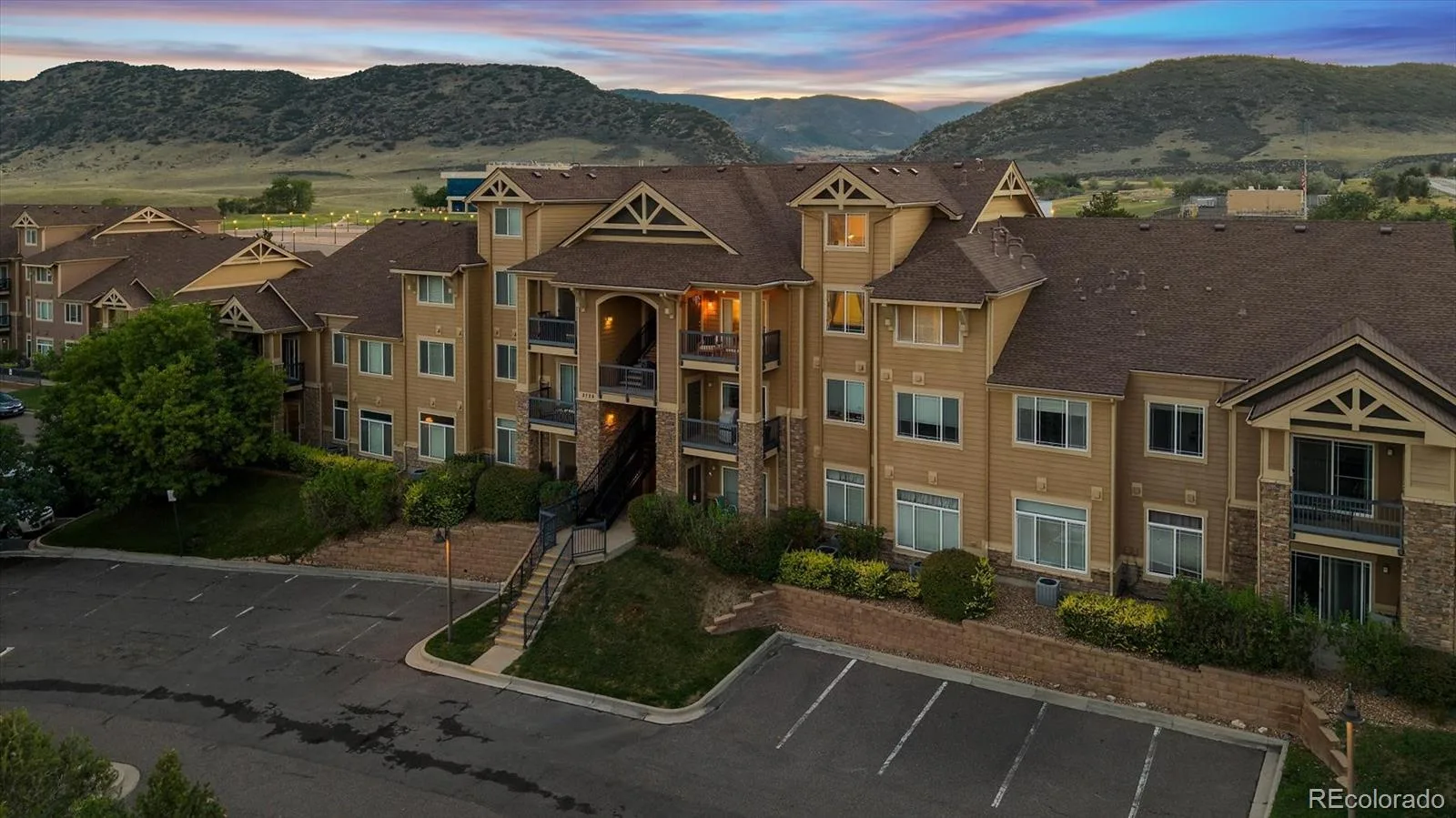 8726 S Kline Street #A304 Littleton CO 80127 | MLS #REC6119848 08122026145455 1600 35