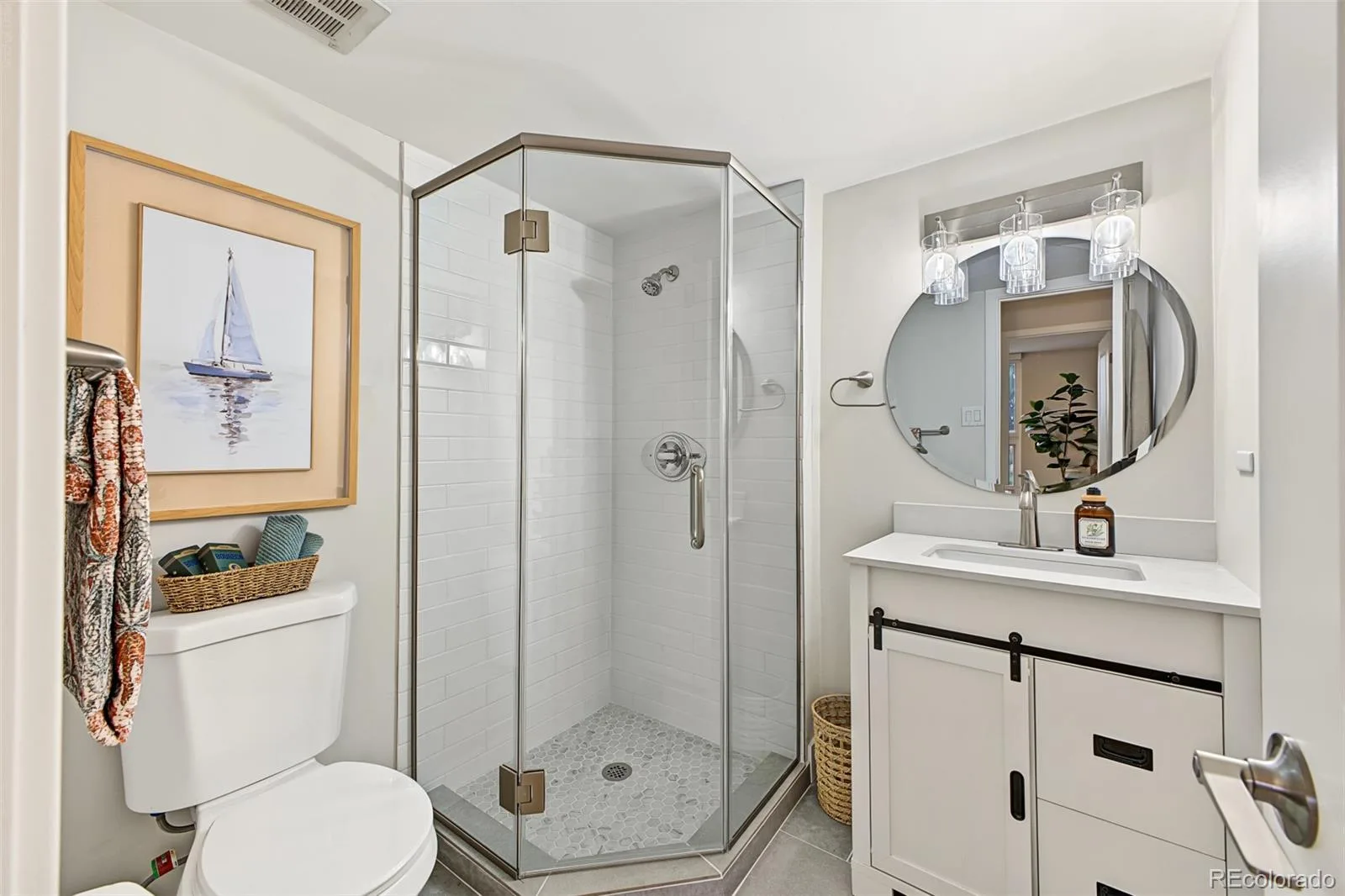 4570 E Yale Avenue #301 Denver CO 80222 | MLS #REC6120582 09302026044836 1600 22