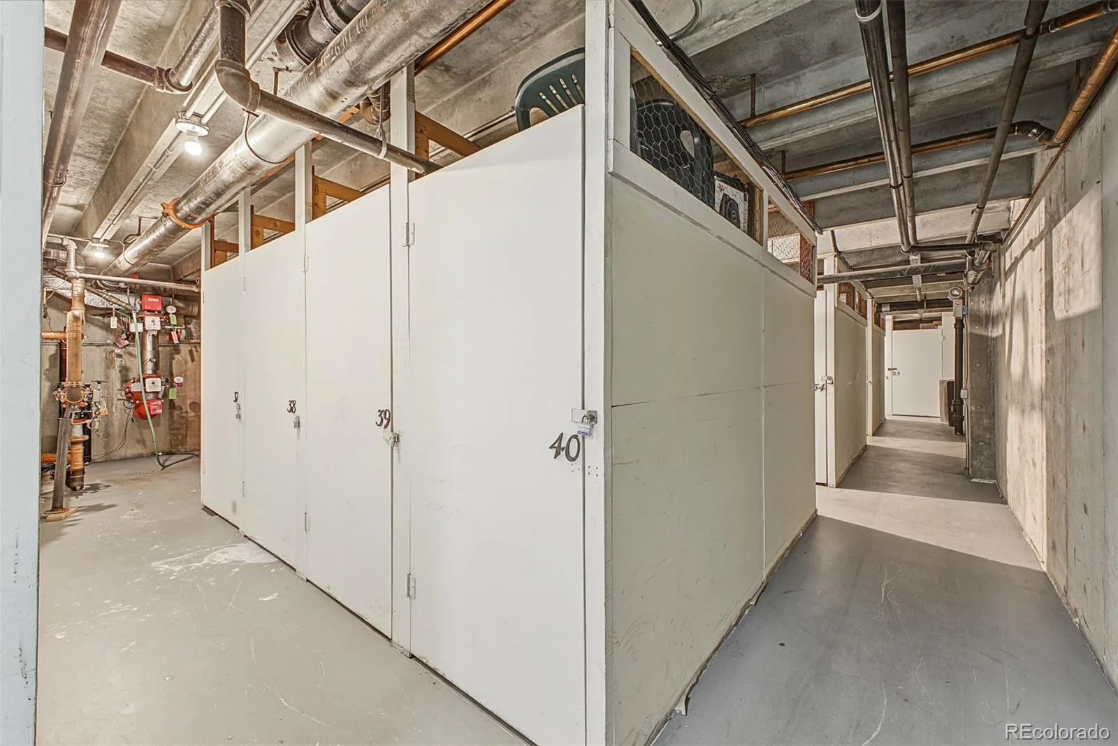 4570 E Yale Avenue #301 Denver CO 80222 | MLS #REC6120582 09302026044836 1600 41