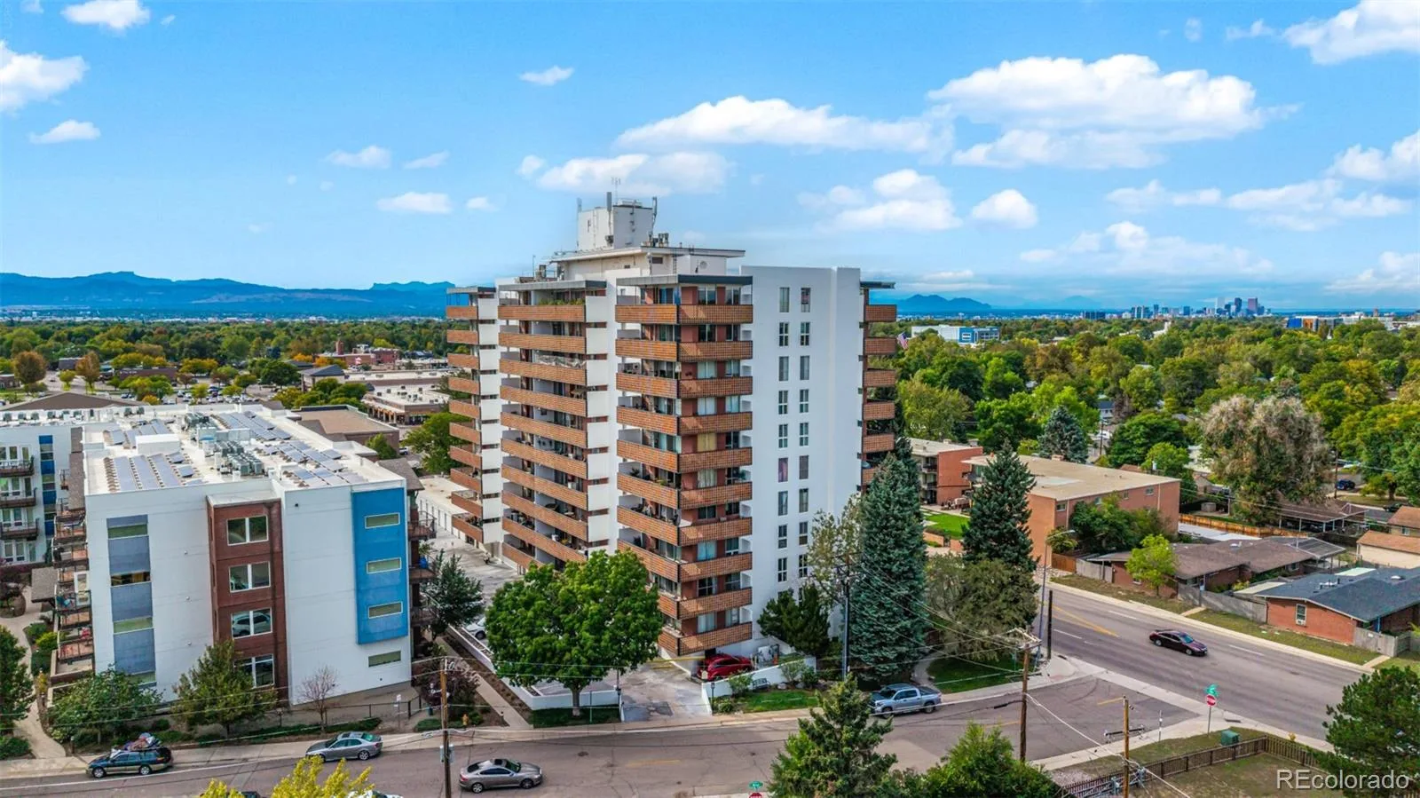 4570 E Yale Avenue #301 Denver CO 80222 | MLS #REC6120582 09302026044836 1600 44