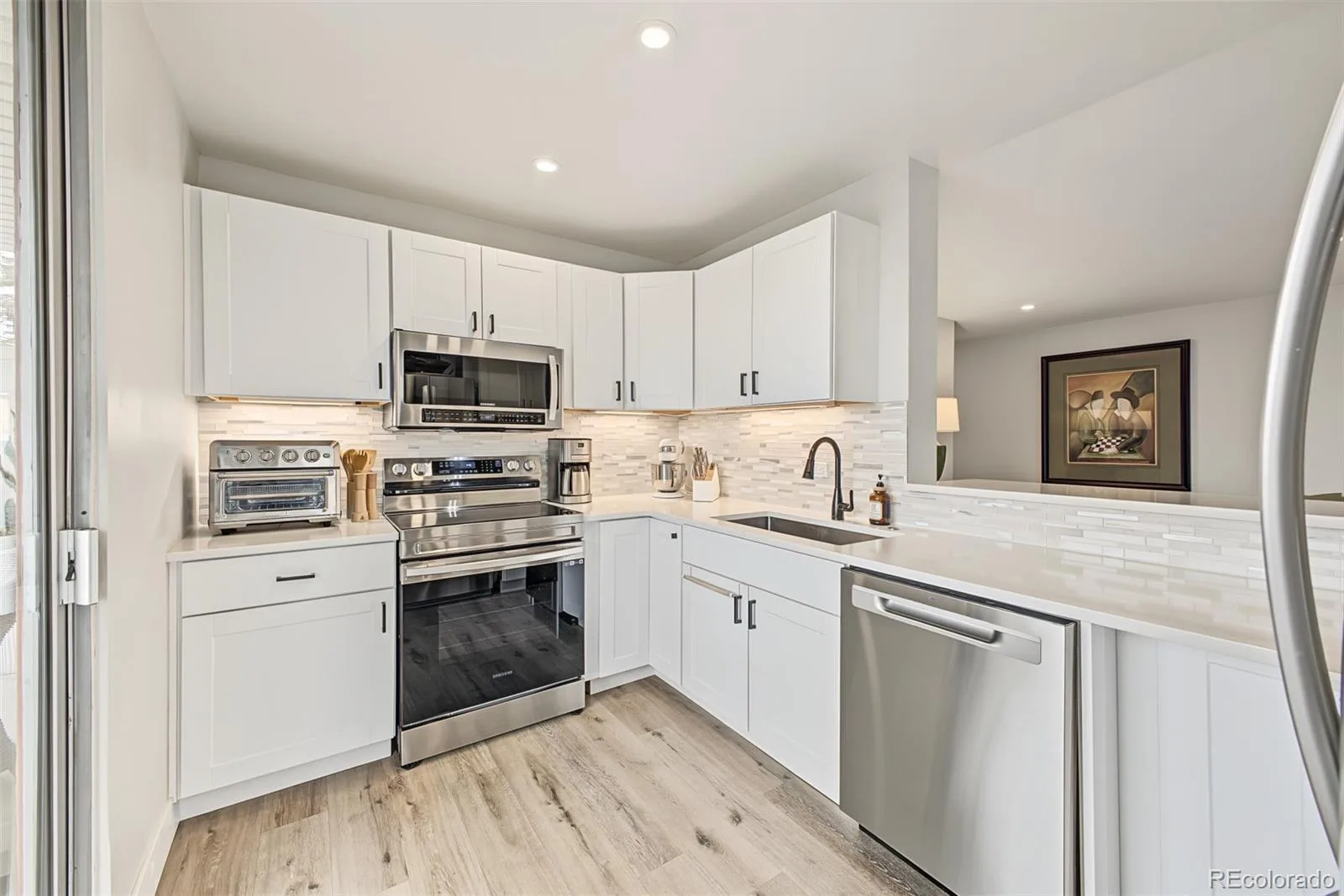 4570 E Yale Avenue #301 Denver CO 80222 | MLS #REC6120582 09302026044836 1600 8