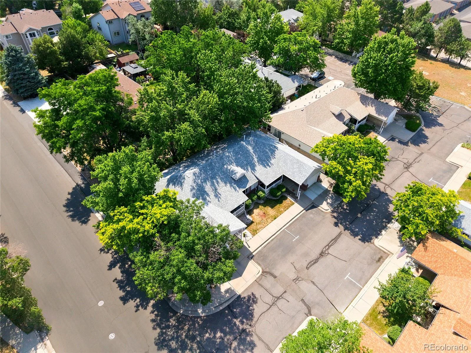 2206 S Iola Street Aurora CO 80014 MLS #REC6120891 06262026024102 1600 37