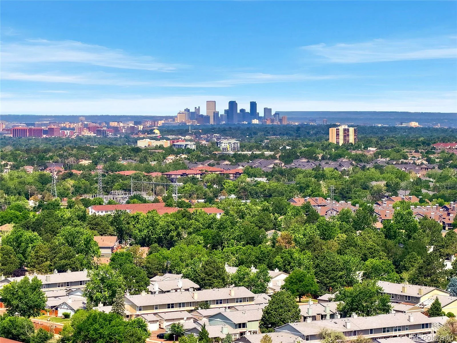 2206 S Iola Street Aurora CO 80014 MLS #REC6120891 06262026024102 1600 47