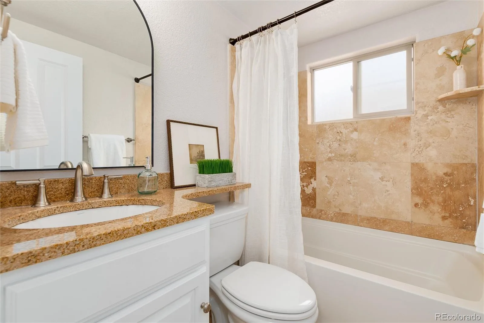 9805 W 35th Avenue Wheat Ridge CO 80033 | MLS #REC6121328 08022026023918 1600 37