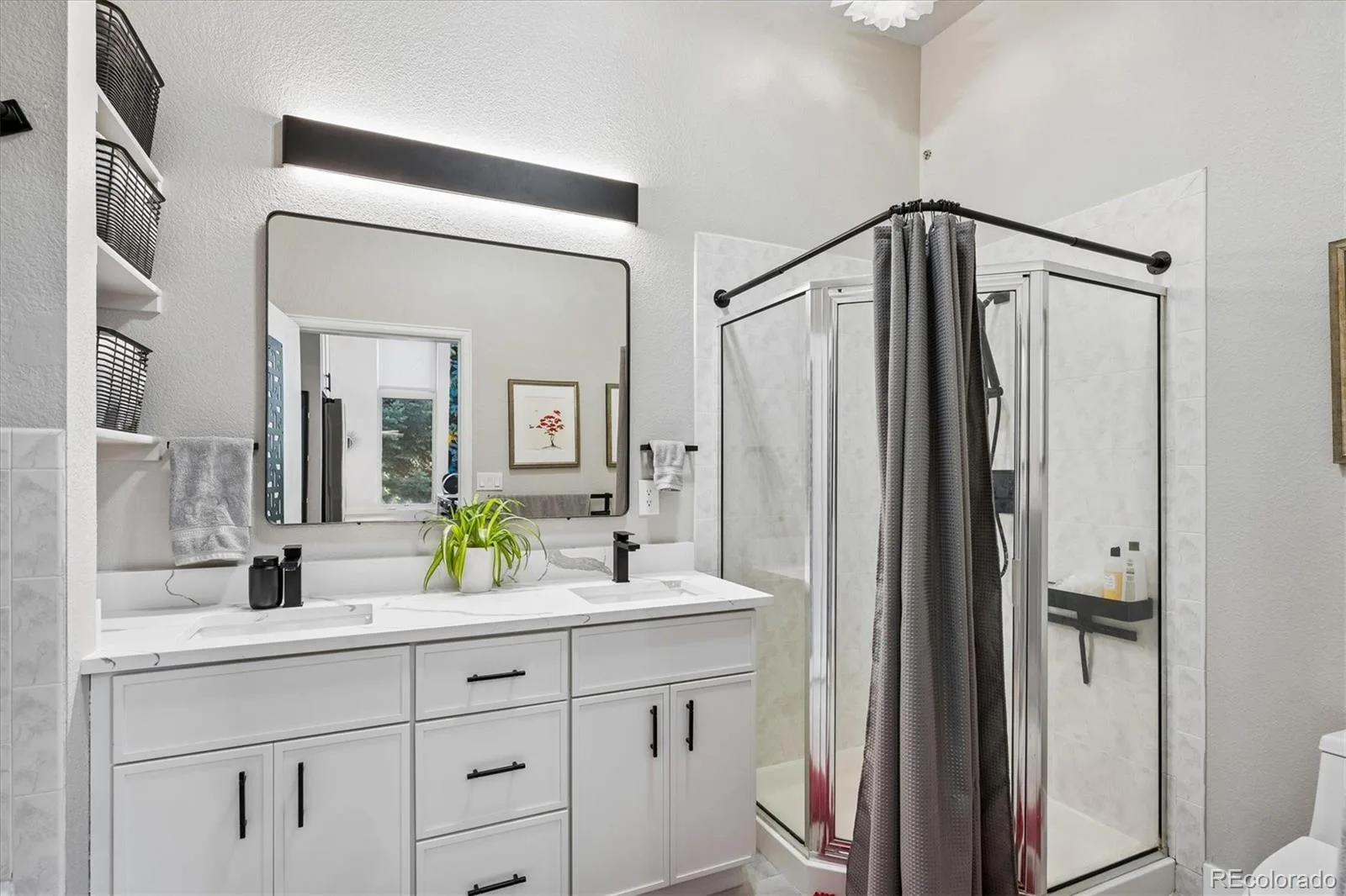 220 Roslyn Street #701 Denver CO 80230 | MLS #REC6126137 07242026201439 1600 10
