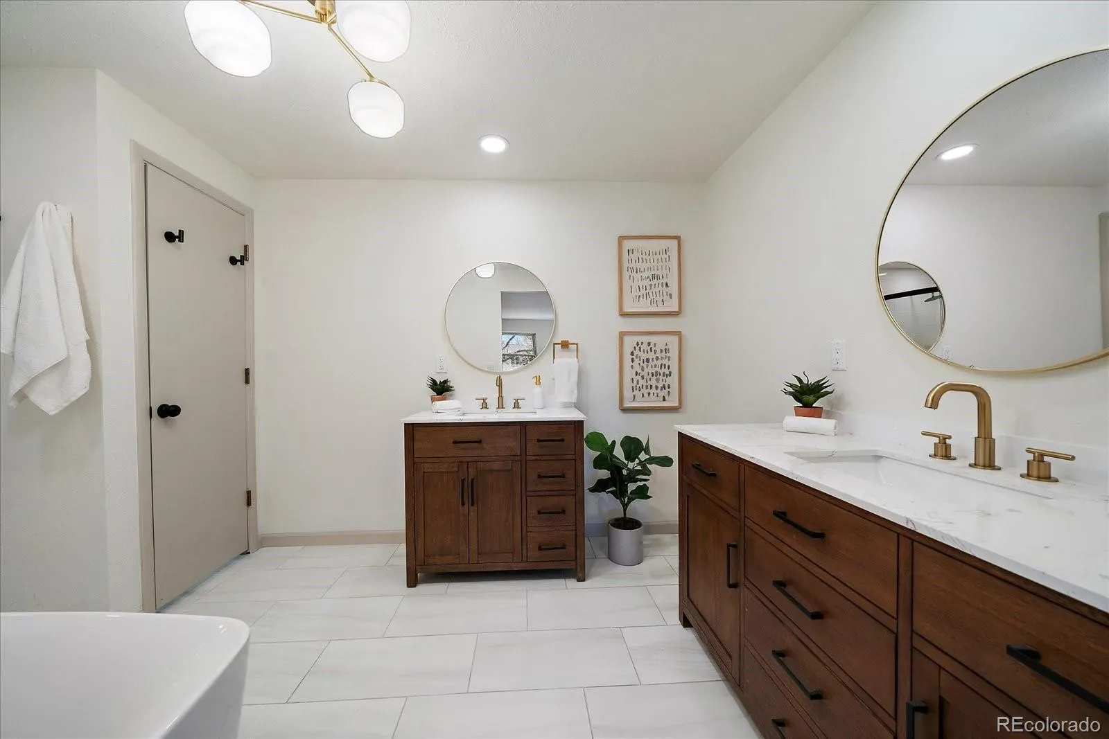 03272026043502 1600 21