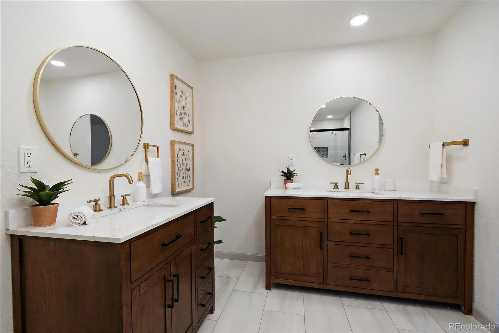 03272026043502 1600 22