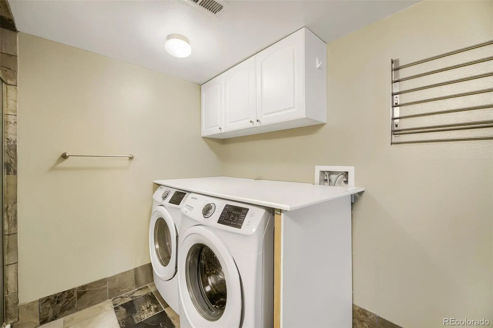 04092026023946 1600 25