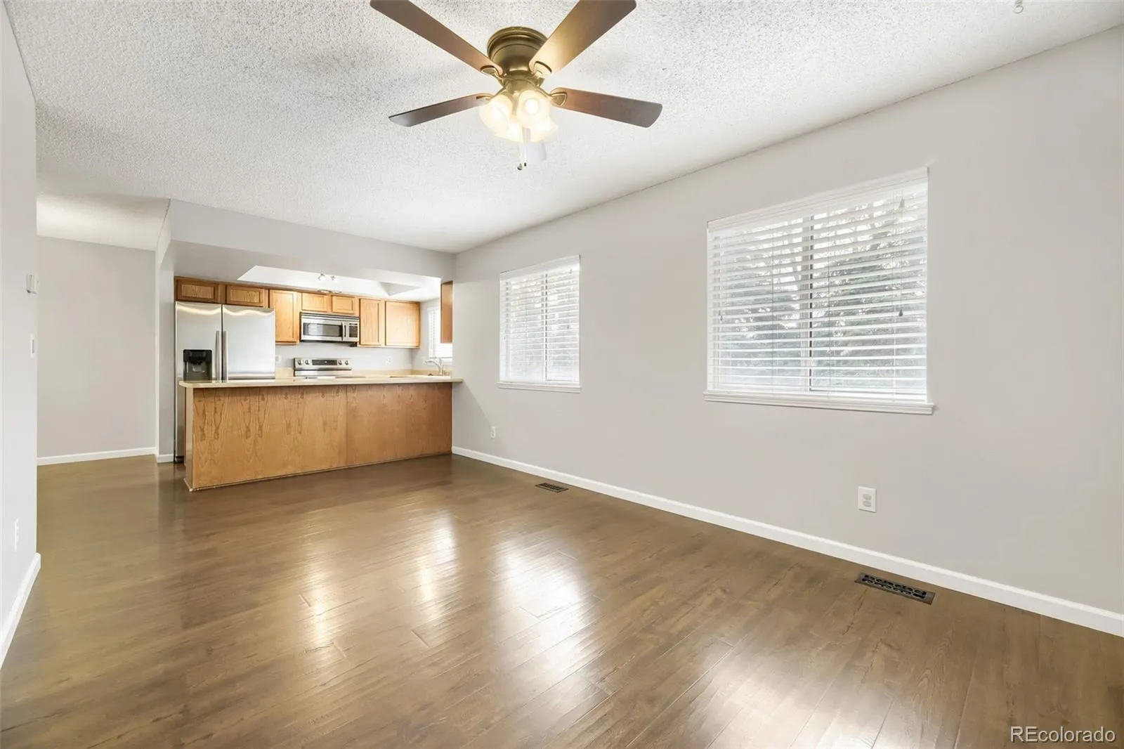 04092026023946 1600 7