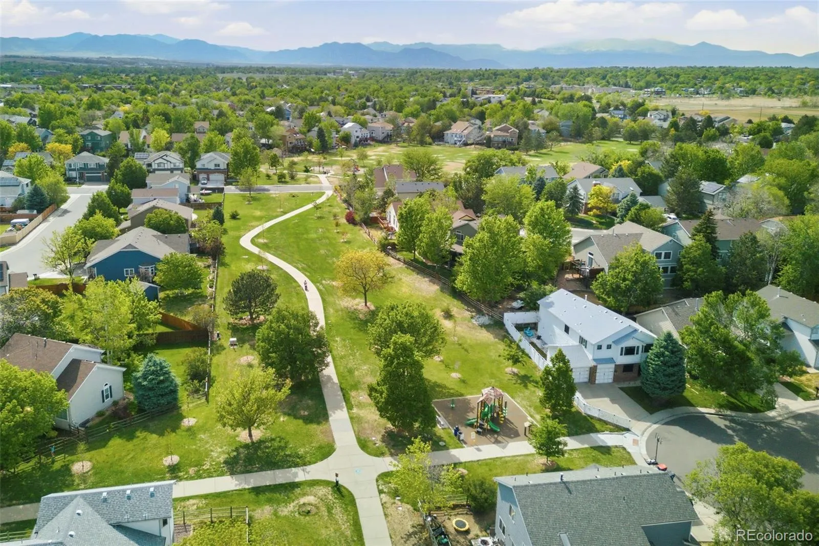 12544 Utica Street Broomfield CO 80020 MLS #REC6128944 05142026212119 1600 41
