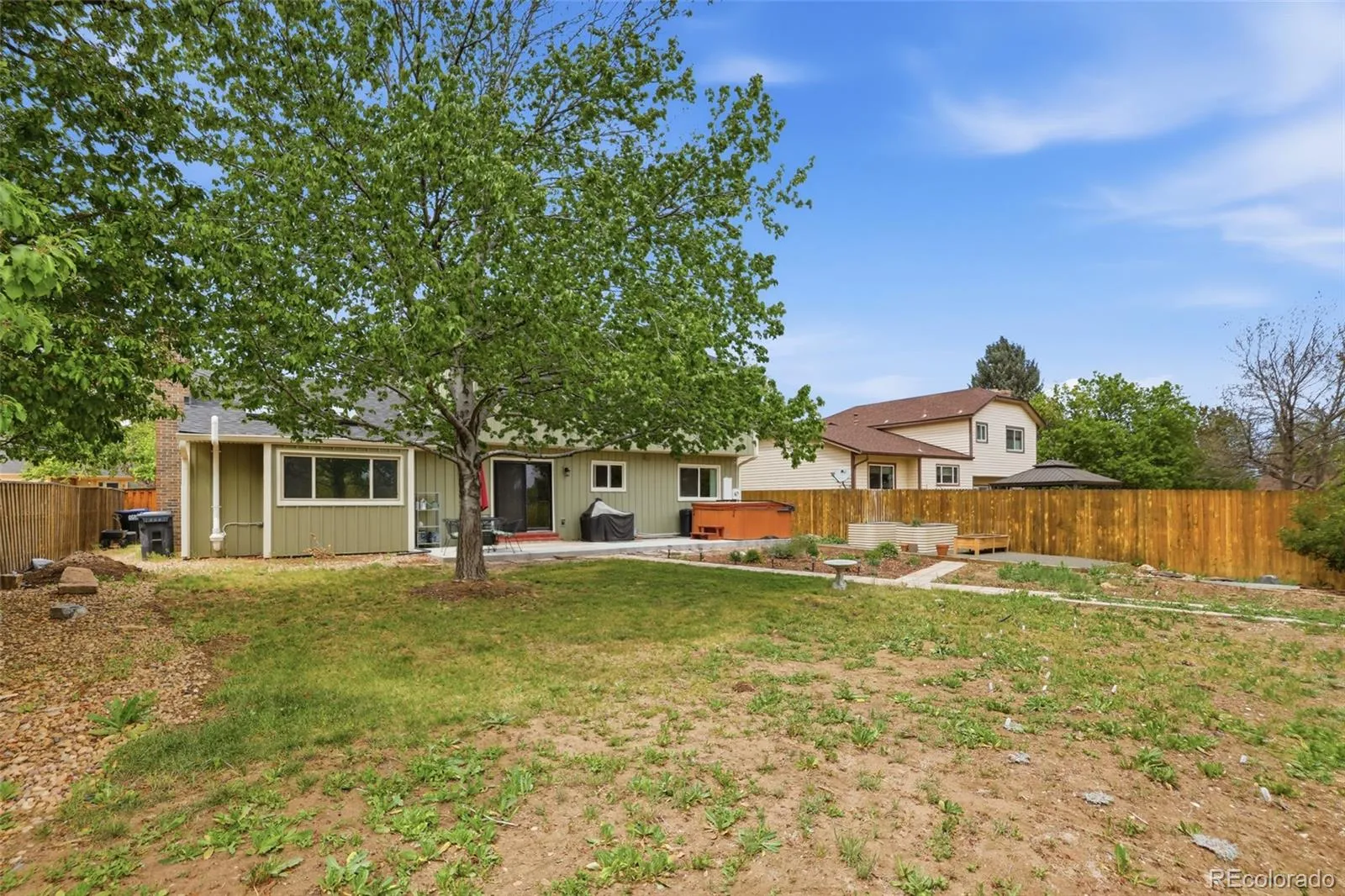 5716 S Lisbon Way Centennial CO 80015 MLS #REC6130714 05072026155009 1600 21