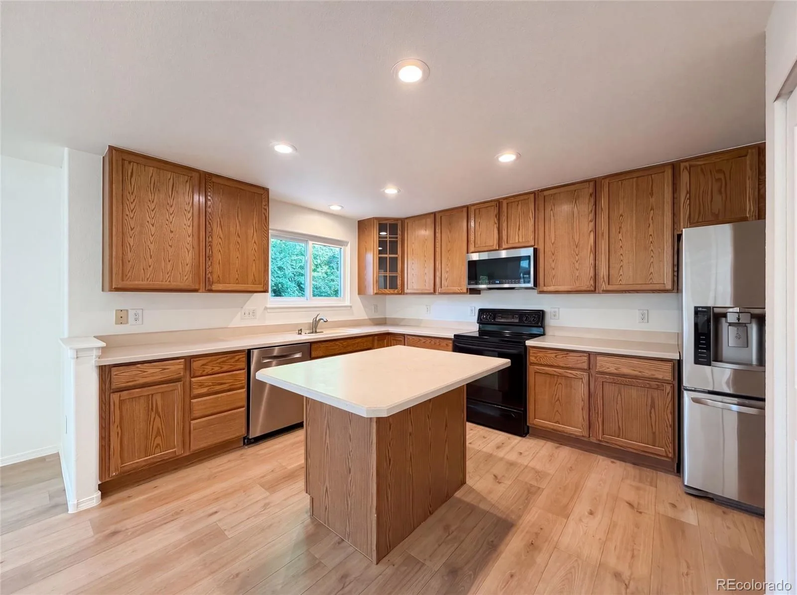 10562 Falcon Street Longmont CO 80504 | MLS #REC6132940 07202026151441 1600 14