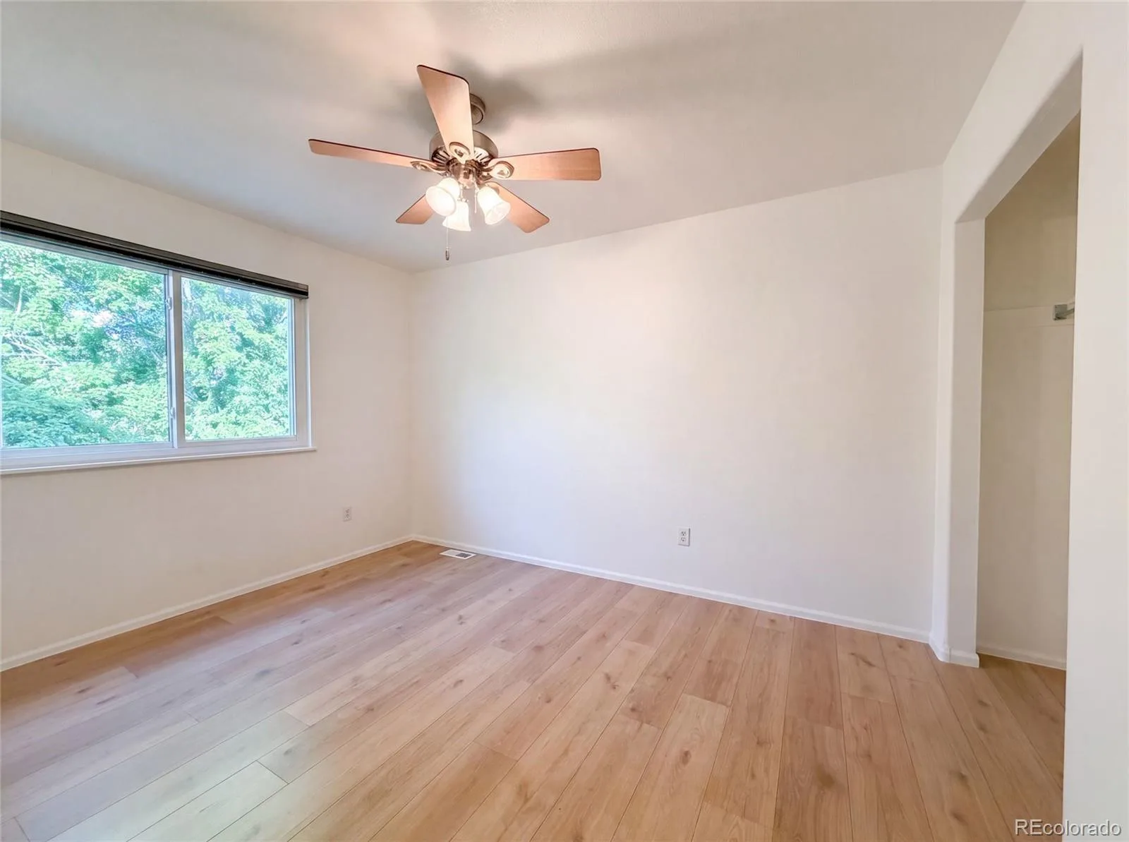 10562 Falcon Street Longmont CO 80504 | MLS #REC6132940 07202026151441 1600 21