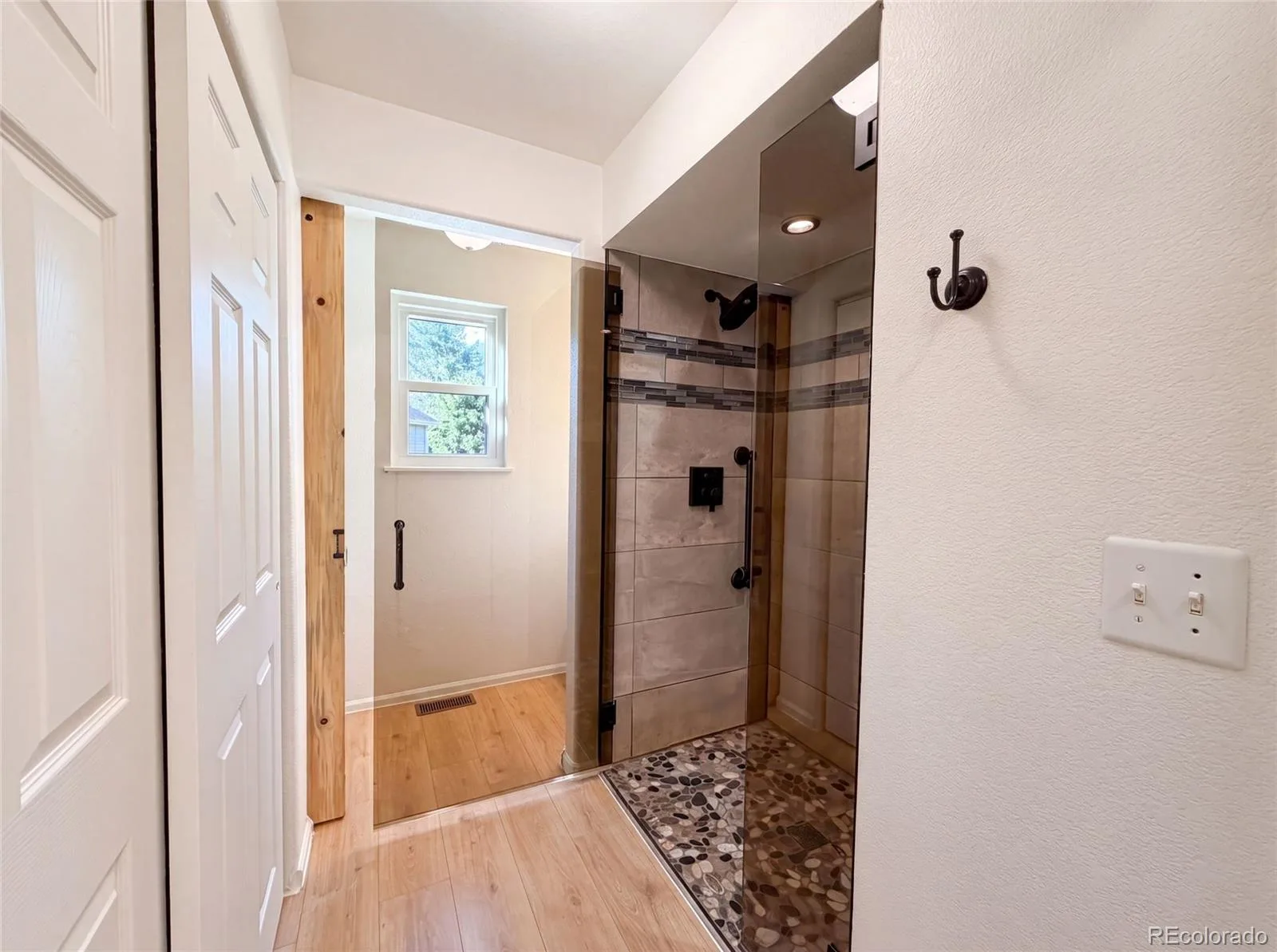 10562 Falcon Street Longmont CO 80504 | MLS #REC6132940 07202026151441 1600 23