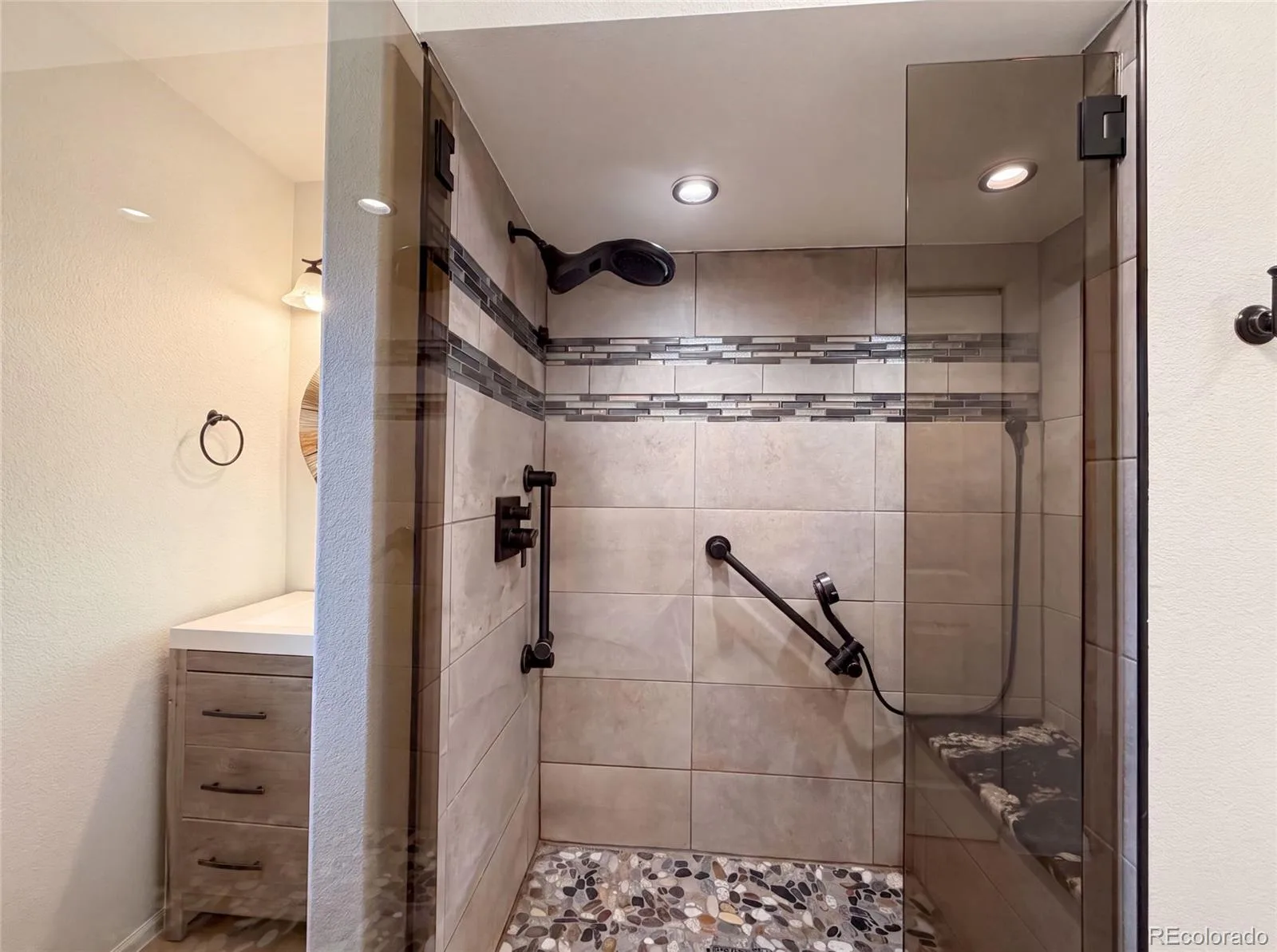 10562 Falcon Street Longmont CO 80504 | MLS #REC6132940 07202026151441 1600 24
