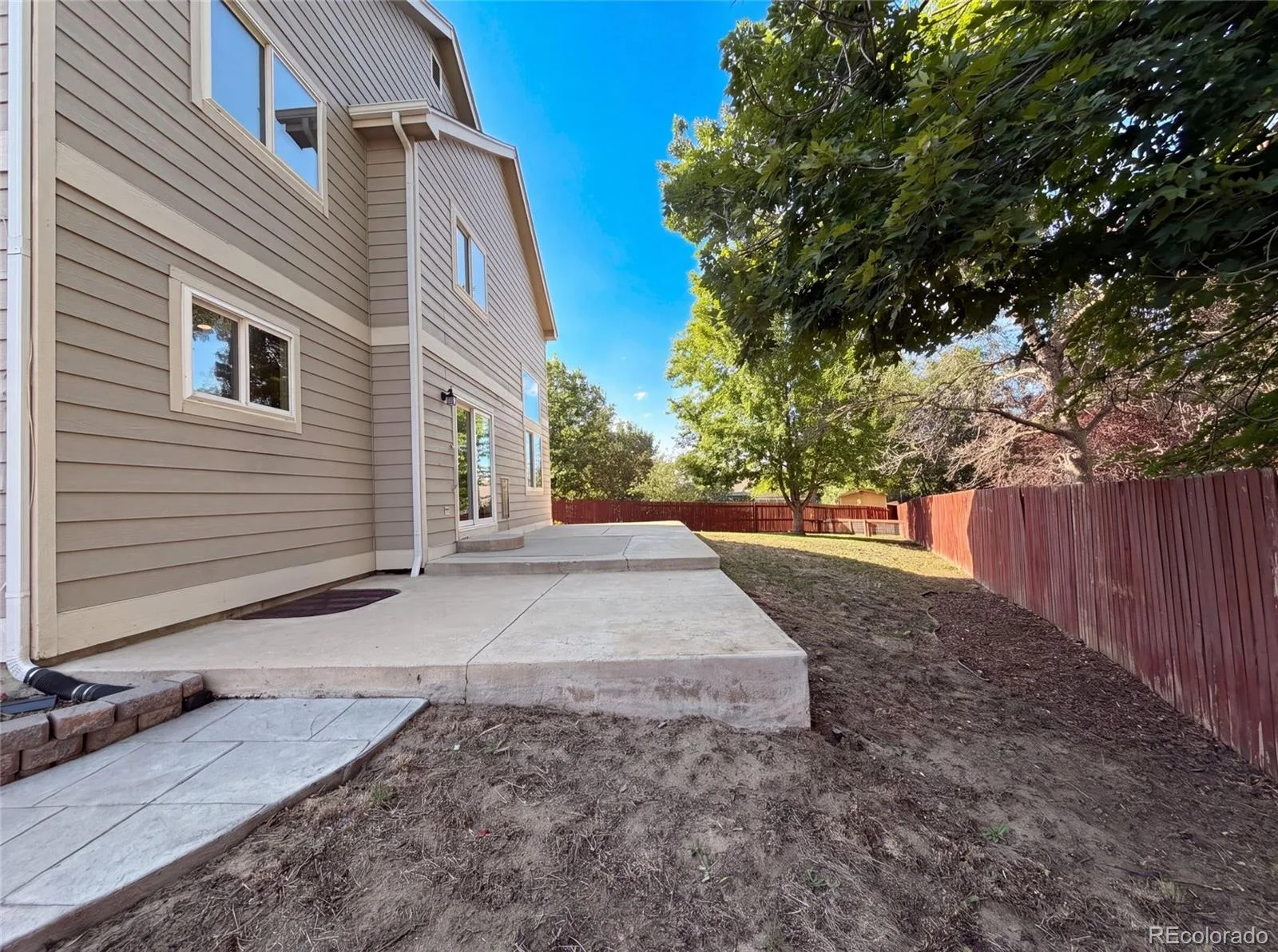 10562 Falcon Street Longmont CO 80504 | MLS #REC6132940 07202026151441 1600 44
