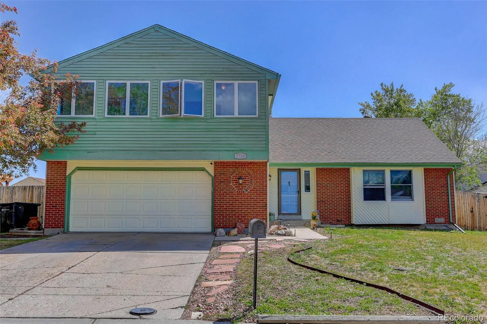 7724 Parfet Street Arvada CO 80005 MLS #REC6134754 05152026200224 1600 1