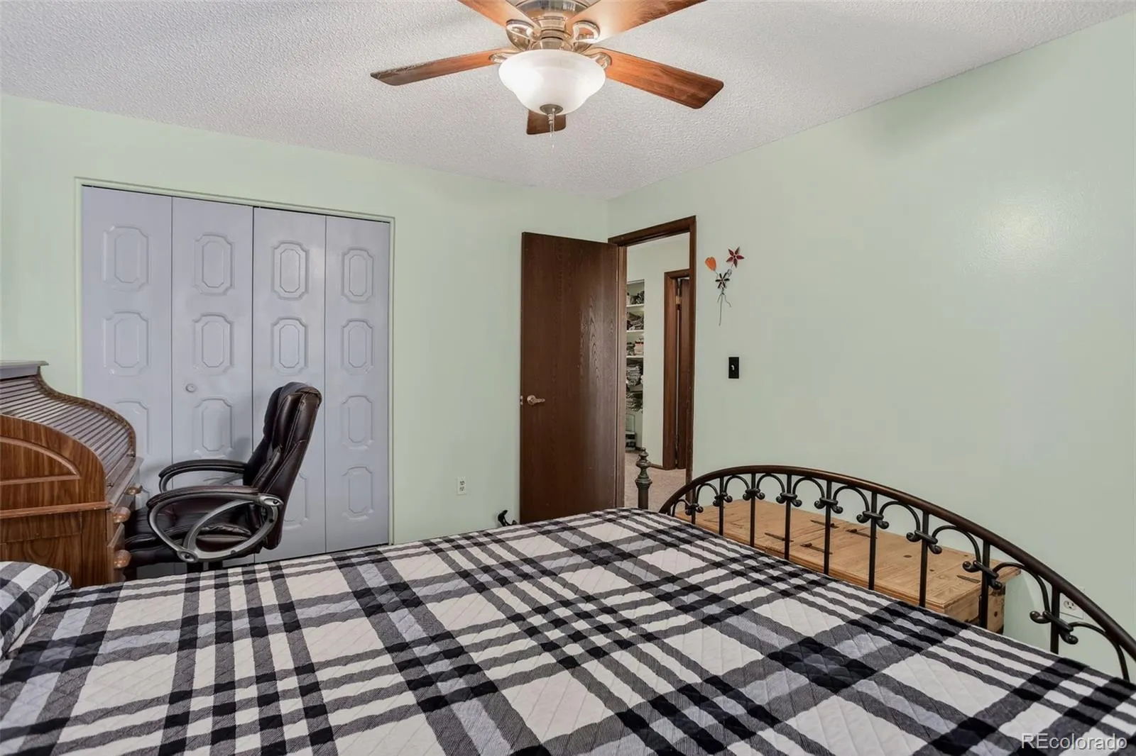 7724 Parfet Street Arvada CO 80005 MLS #REC6134754 05152026200224 1600 30