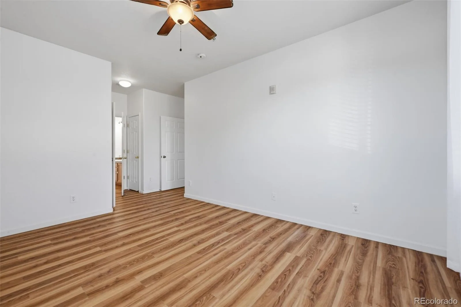 4451 S Ammons Street #108 #5 Littleton CO 80123 | MLS #REC6135501 07252026161445 1600 18