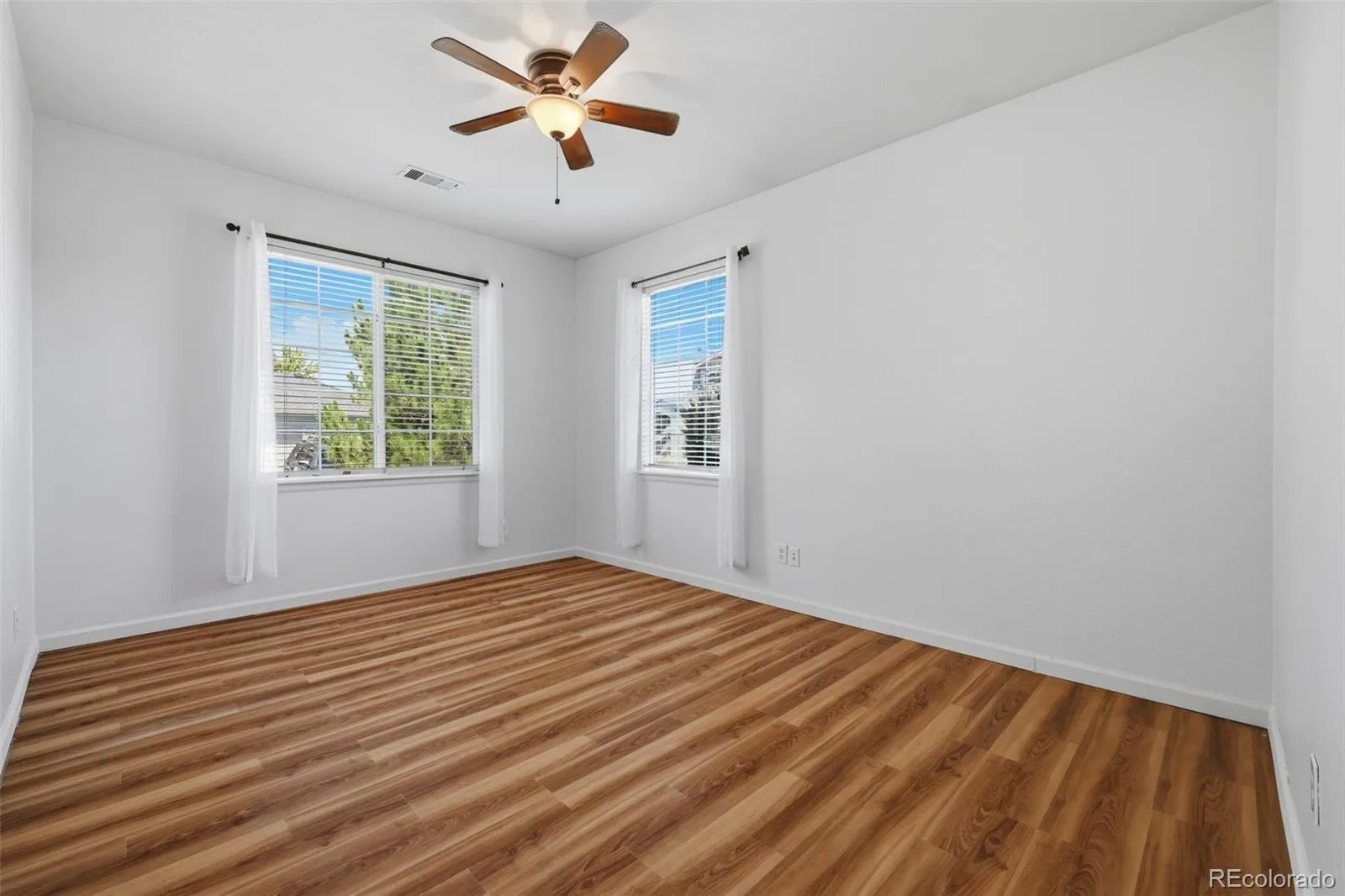 4451 S Ammons Street #108 #5 Littleton CO 80123 | MLS #REC6135501 07252026161445 1600 19