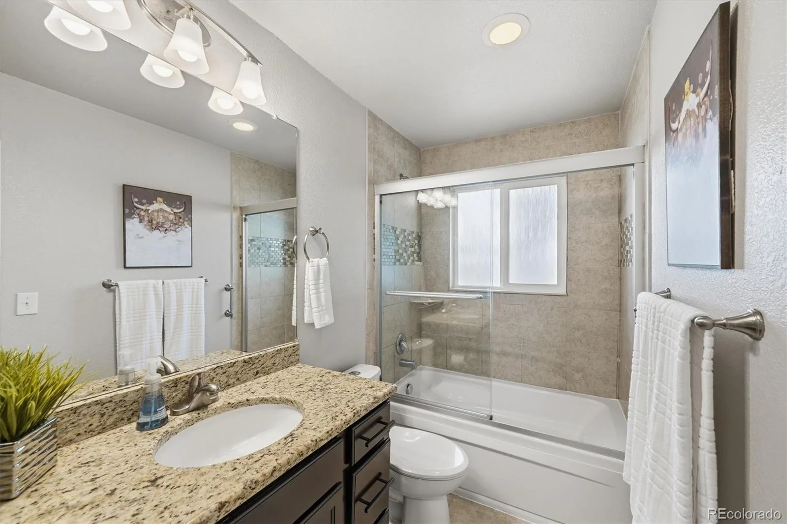 11854 W 65th Place Arvada CO 80004 MLS #REC6136836 06252026141305 1600 23