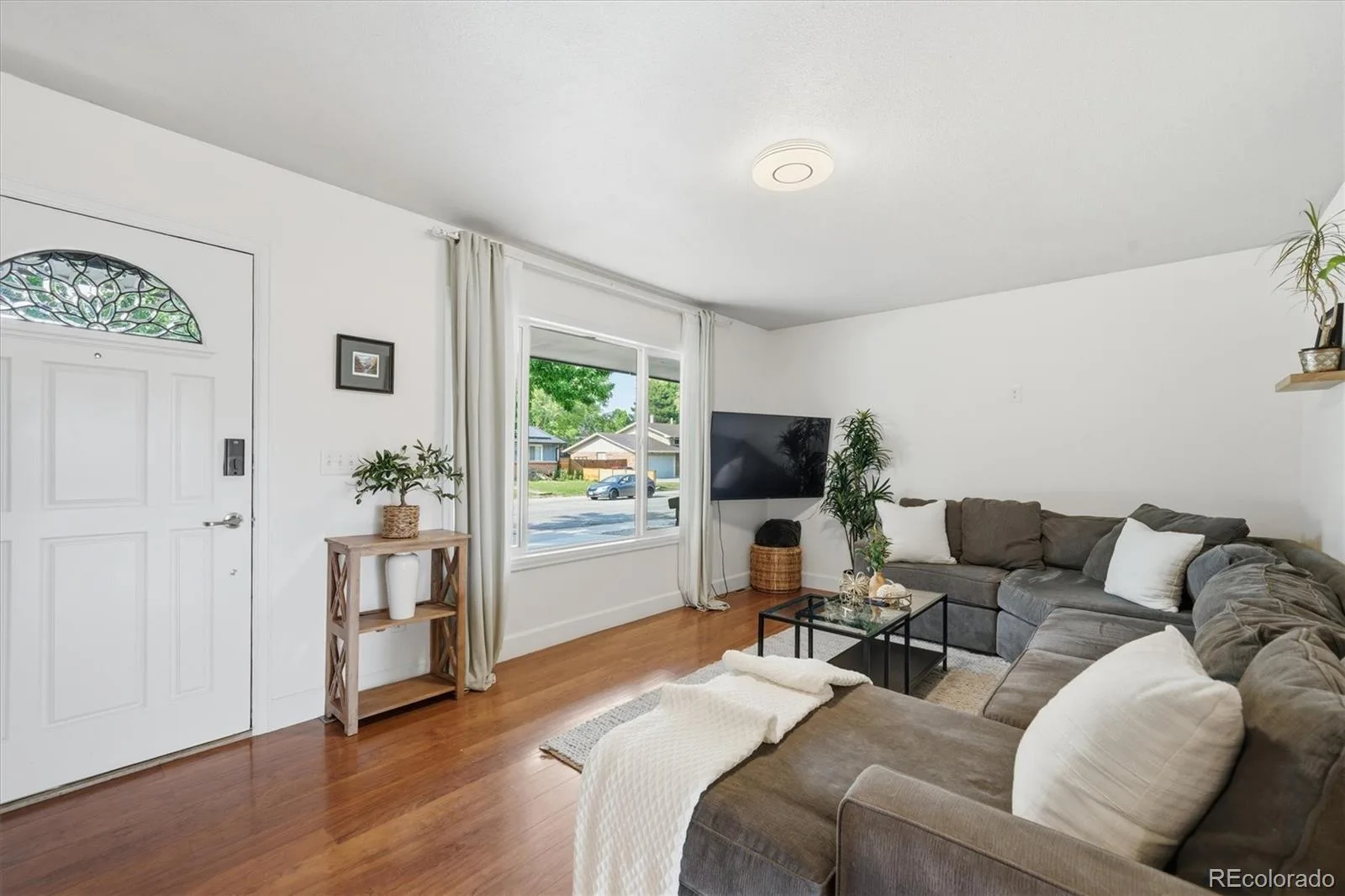 11854 W 65th Place Arvada CO 80004 MLS #REC6136836 06252026141305 1600 9