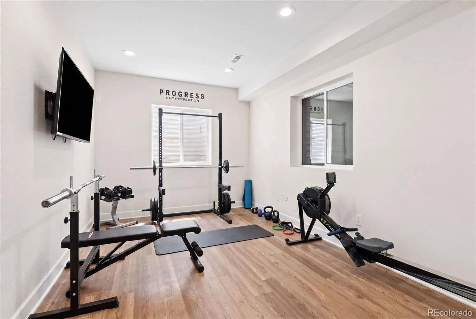 6405 S Harvest Street Aurora CO 80016 | MLS #REC6138908 08062026225524 1600 30