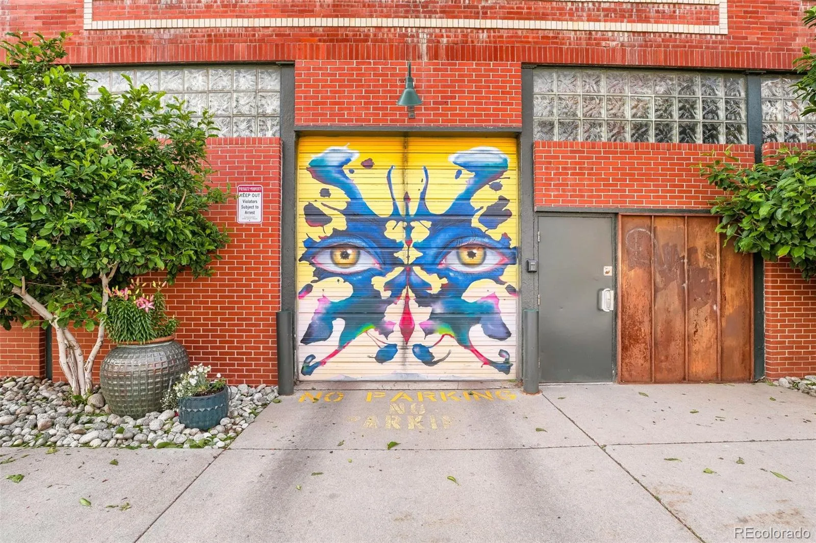 2441 N Broadway #101 Denver CO 80205 MLS #REC6139822 06092026161723 1600 16