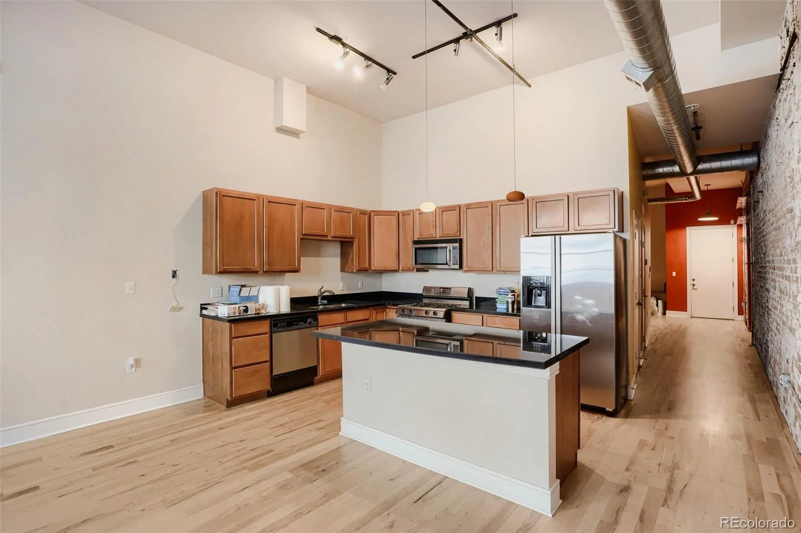 2441 N Broadway #101 Denver CO 80205 MLS #REC6139822 06092026161723 1600 4