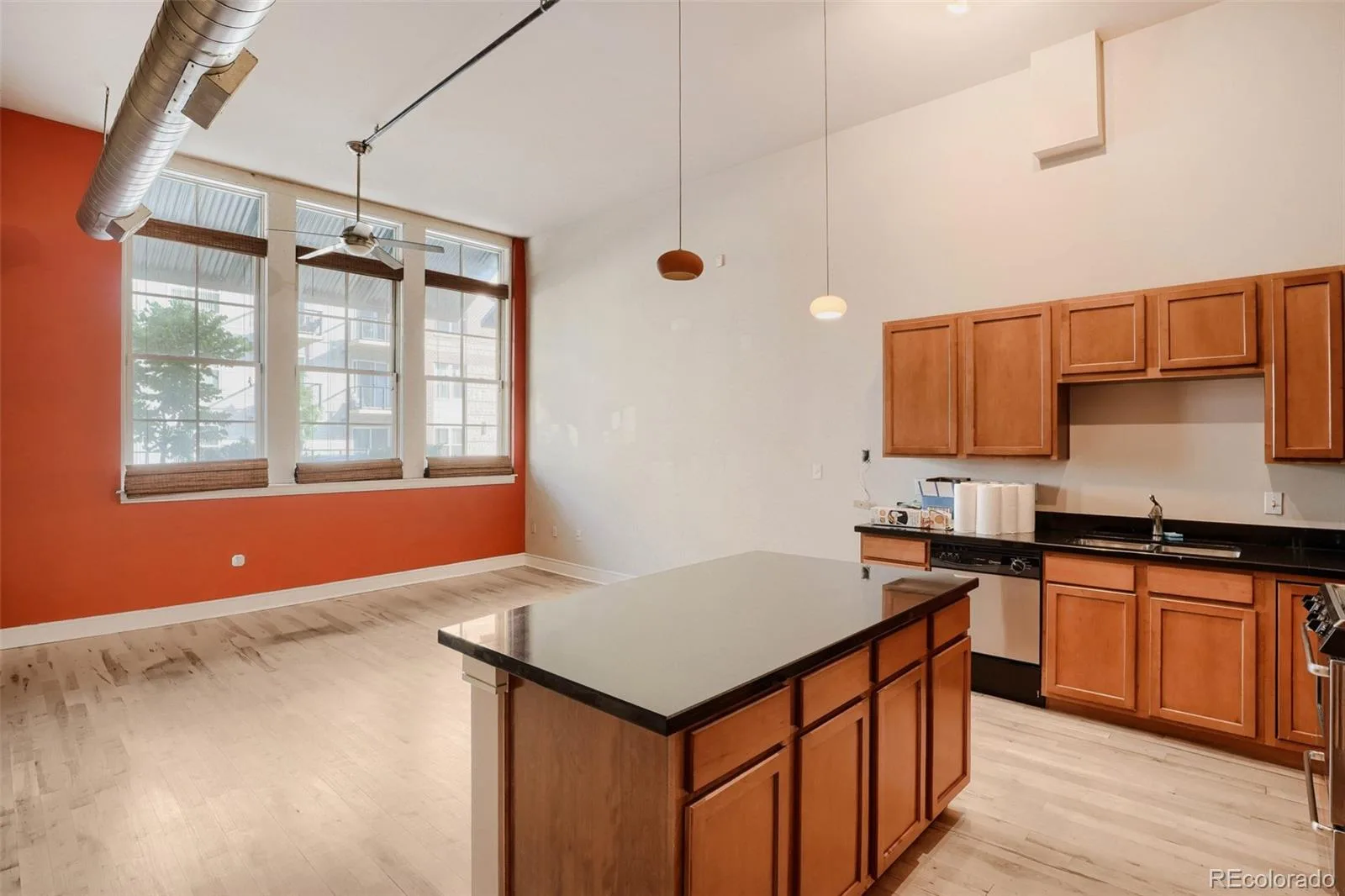 2441 N Broadway #101 Denver CO 80205 MLS #REC6139822 06092026161723 1600 7