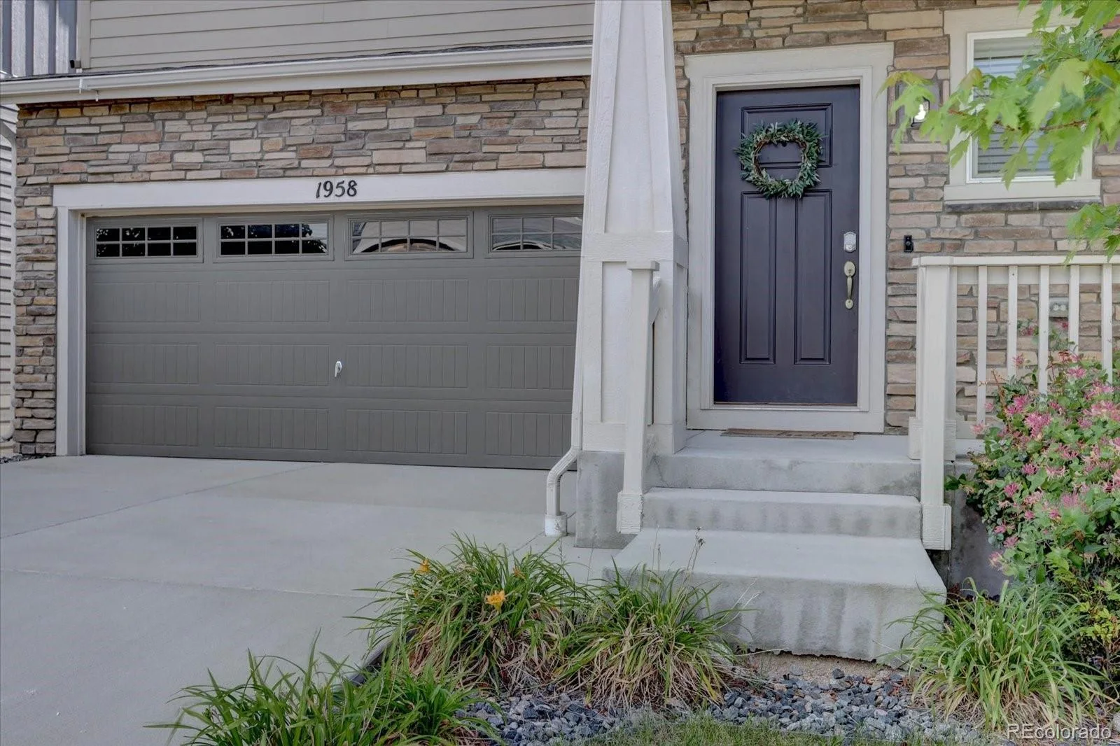 1958 Villageview Lane Castle Rock CO 80104 | MLS #REC6140459 06112026203807 1600 1